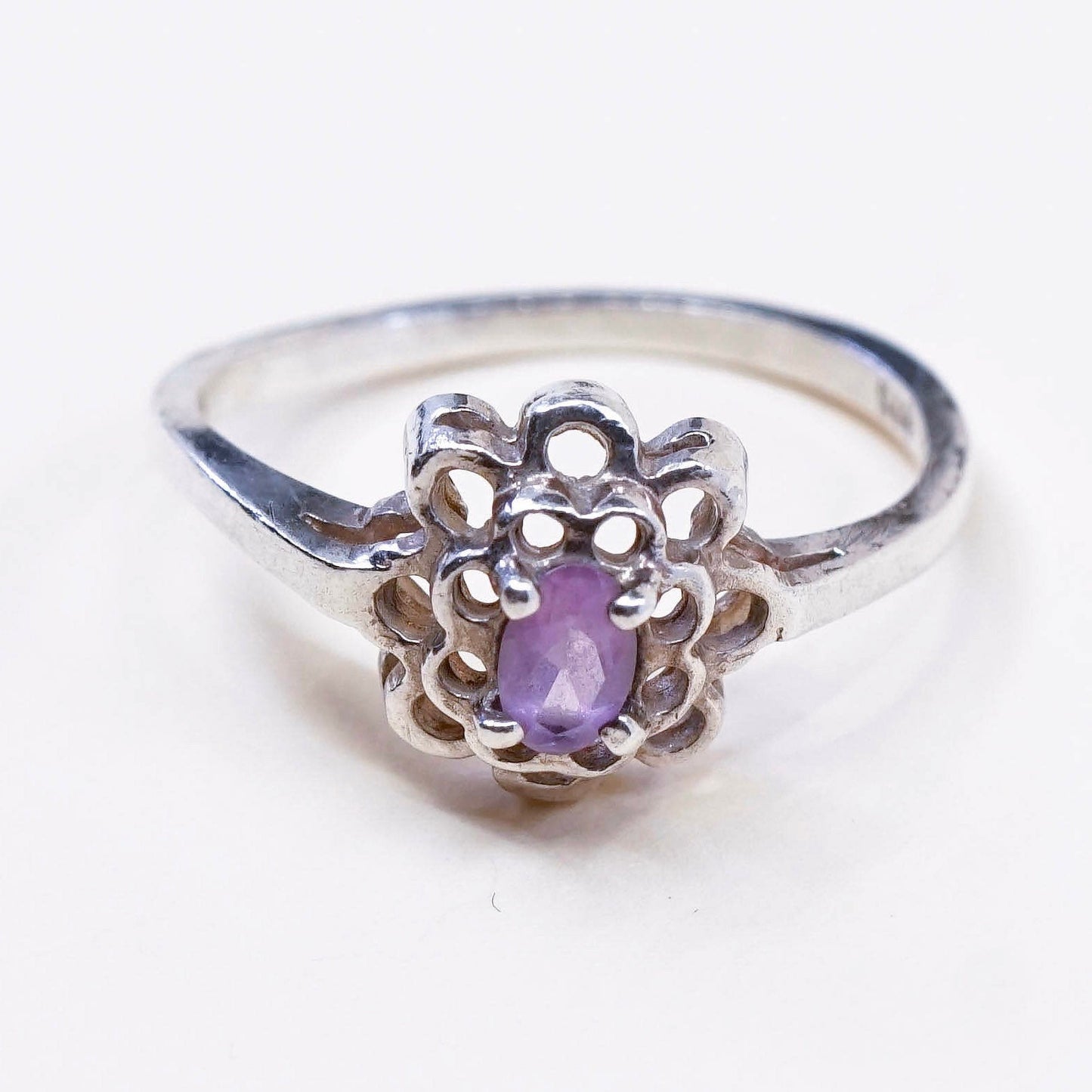 Size 6, vintage Sterling 925 silver handmade crown ring with amethyst