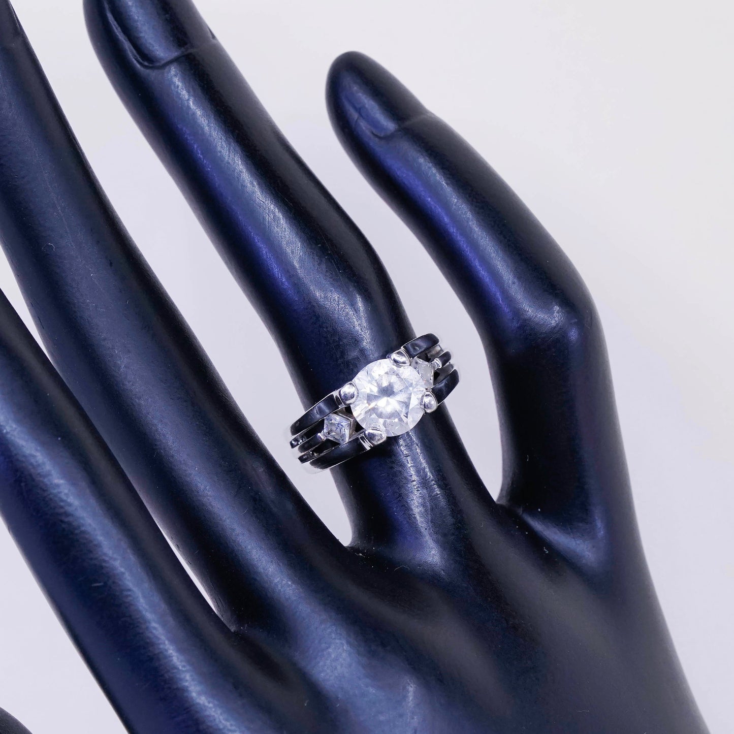Size 5, Sterling silver ring, 925 silver with round cut CZ cluster