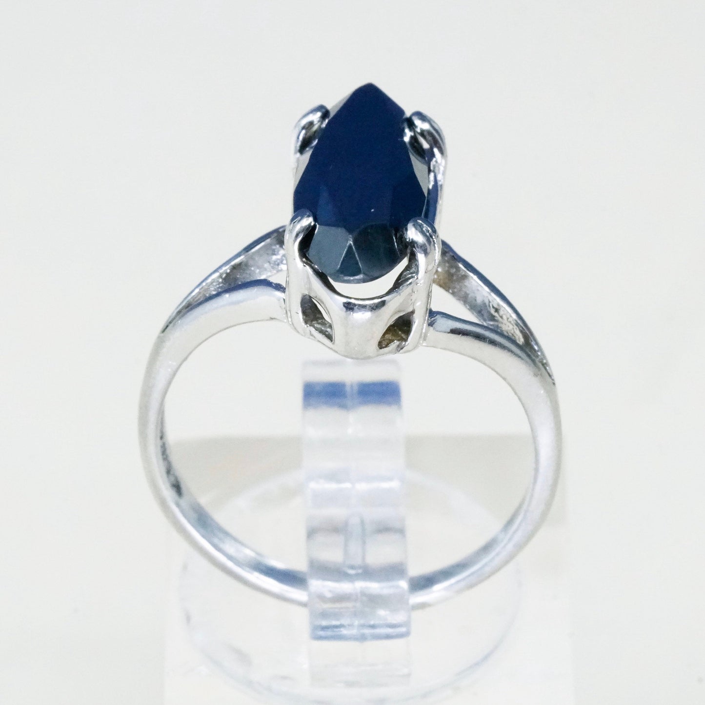 Size 6, vtg sterling 925 silver handmade ring with Marquise shaped hematite