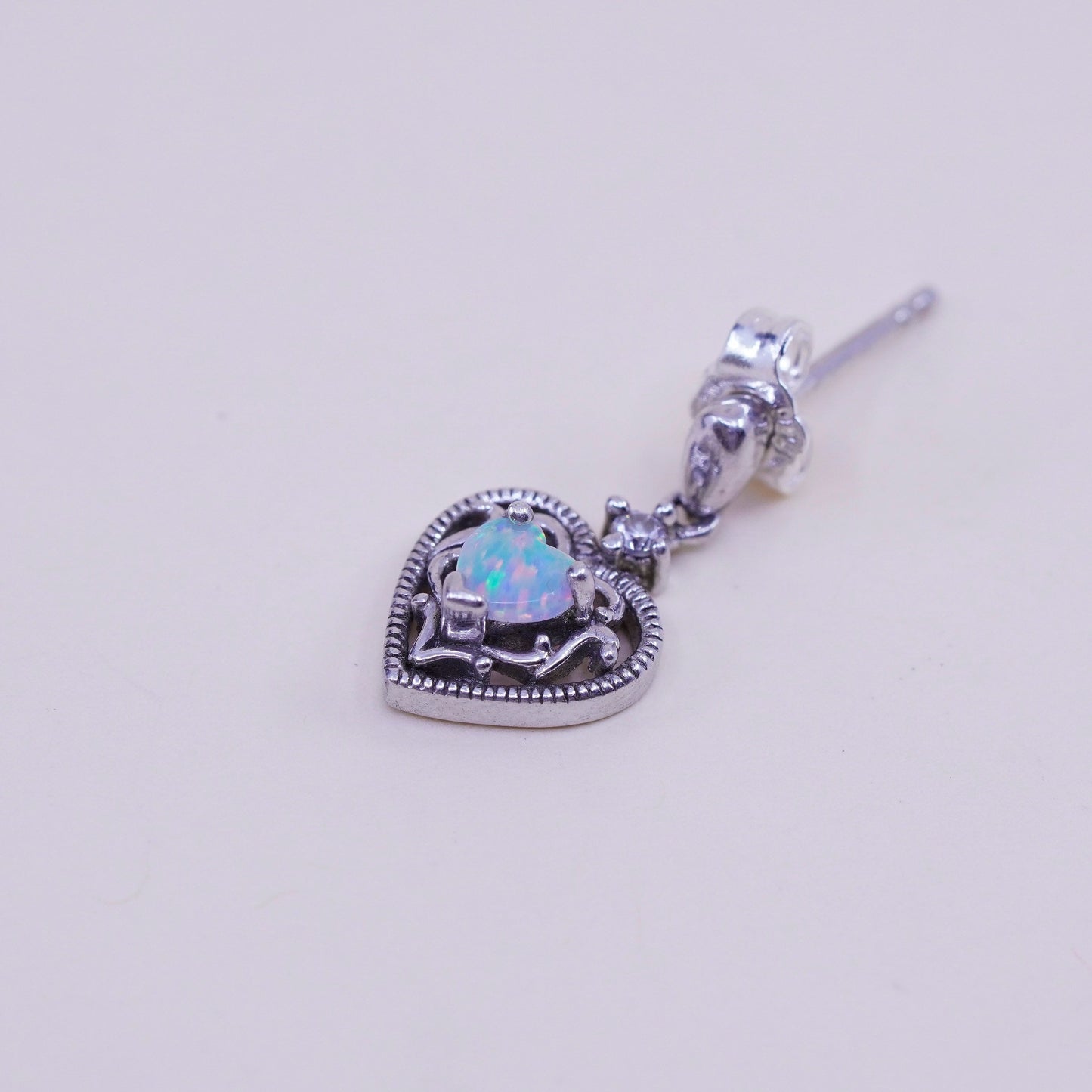 Vintage southwestern sterling 925 silver handmade heart earrings with opal