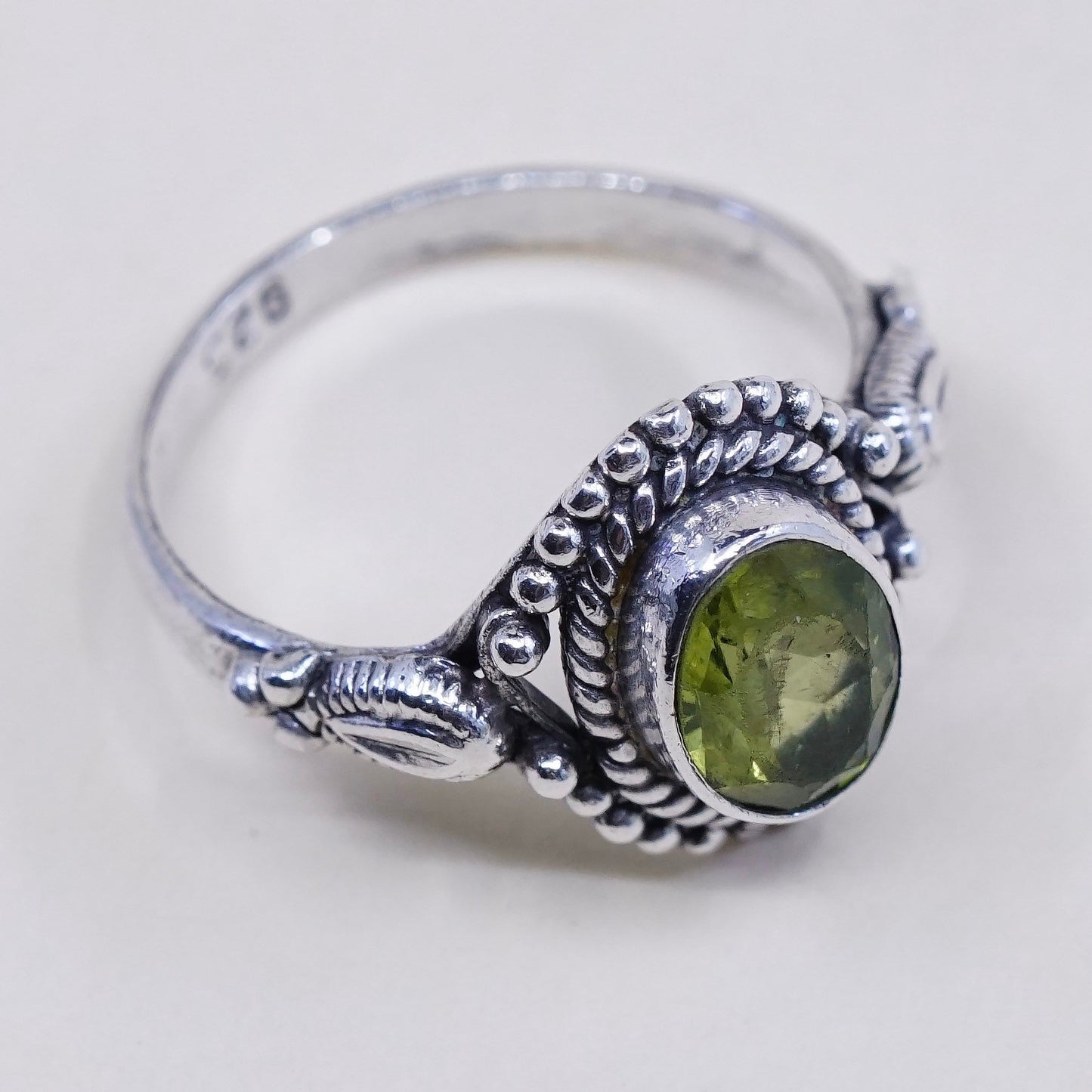 Size 6.5, Vintage sterling 925 silver handmade ring with peridot and beads