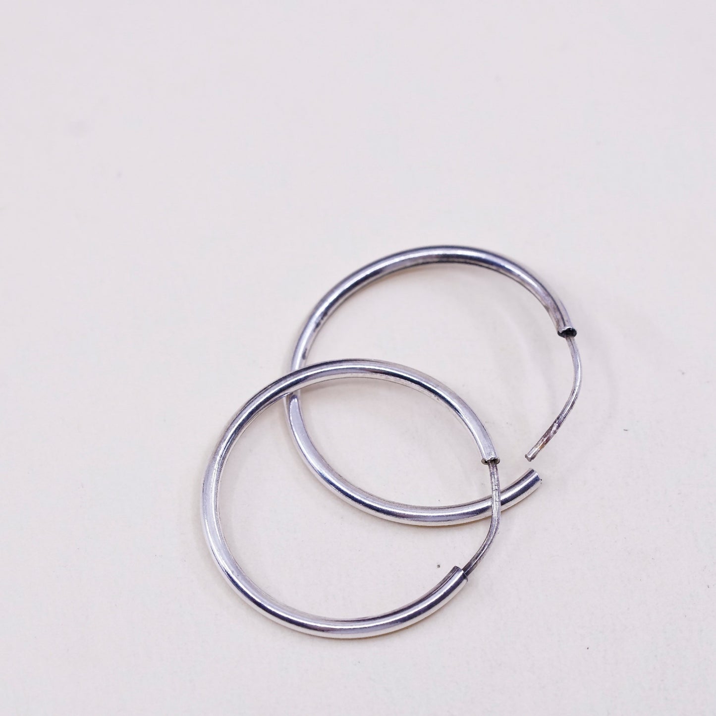 0.75”, VTG sterling 925 silver loop earrings, minimalist primitive hoops