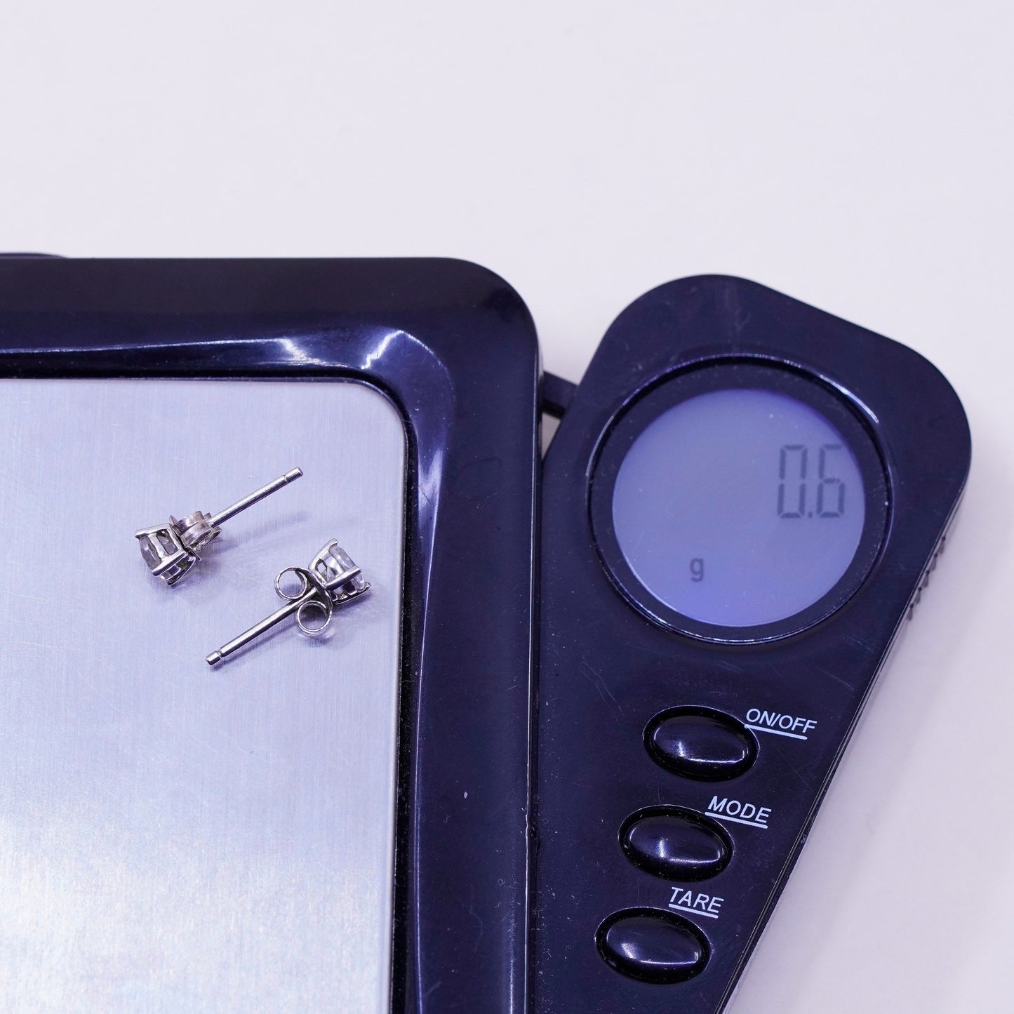 3mm, Vintage sterling 925 silver cz studs, minimalist earrings