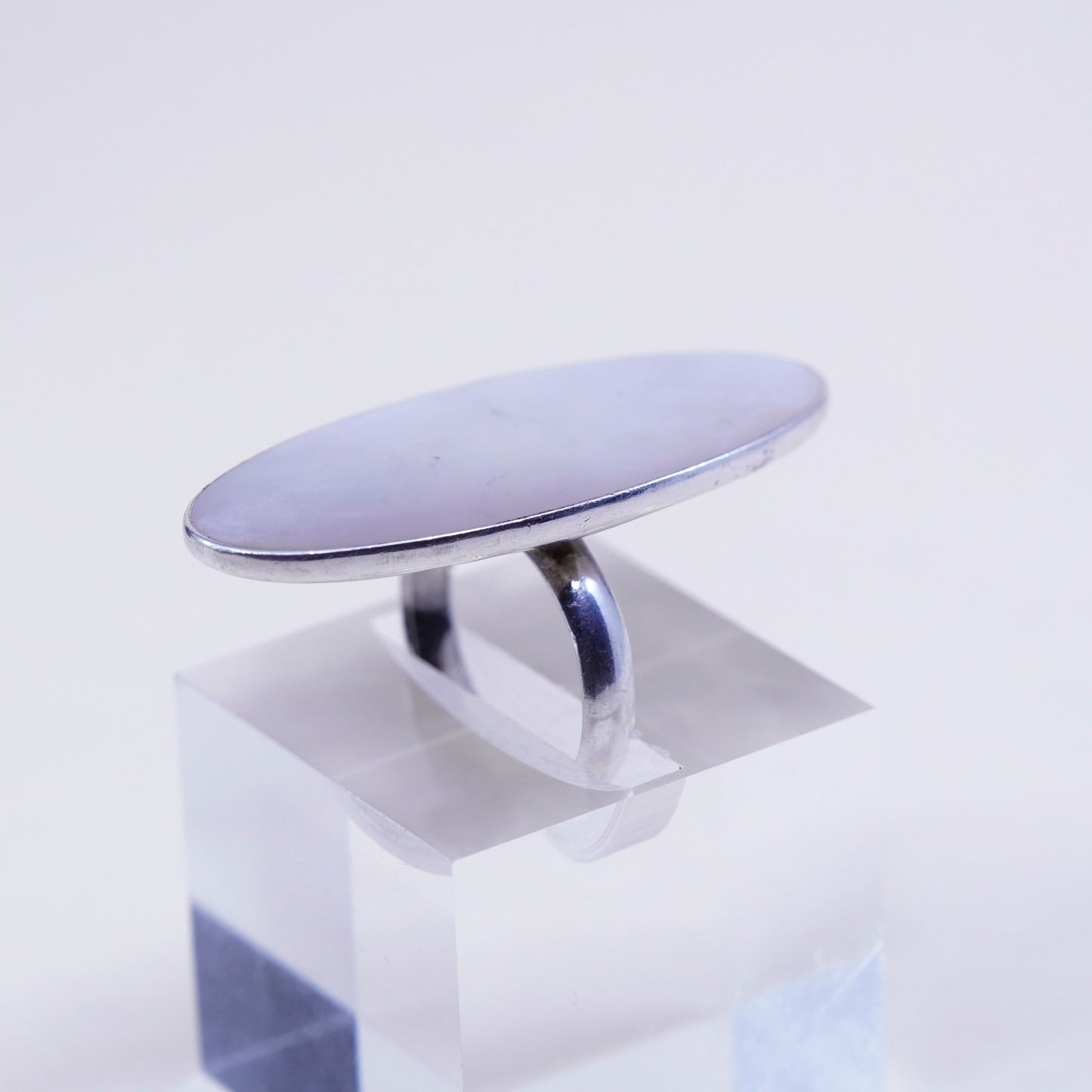 Size 7.25, sterling silver ring with oval mother of pearl, 925 statement ring