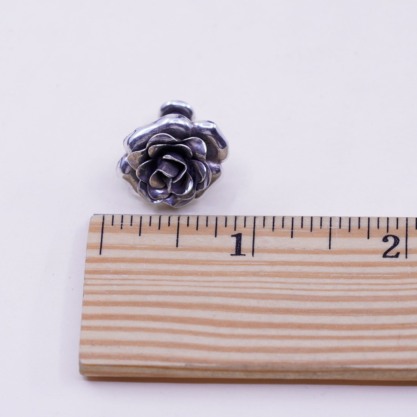 Vintage danecraft Sterling silver earrings, 925 screw back flower rose earrings