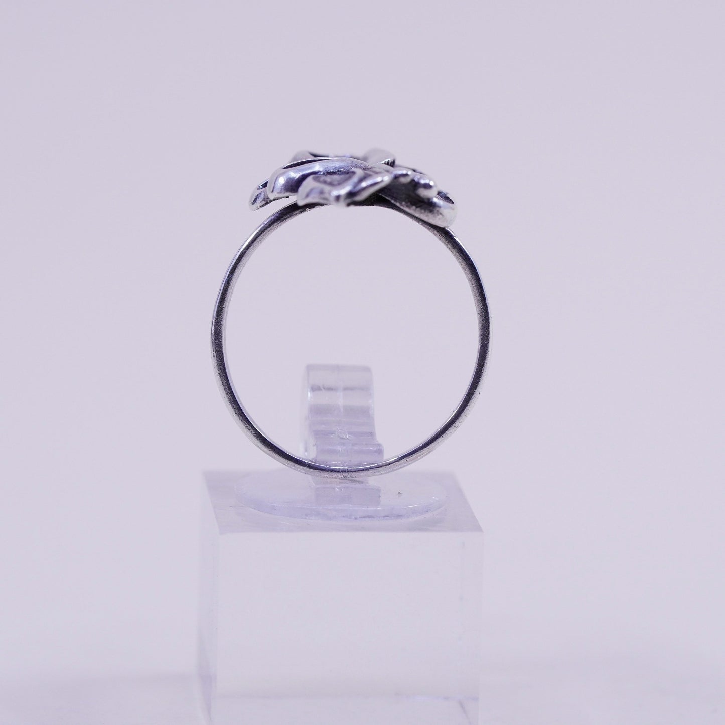 Size 8, vintage Sterling 925 silver handmade flower ring