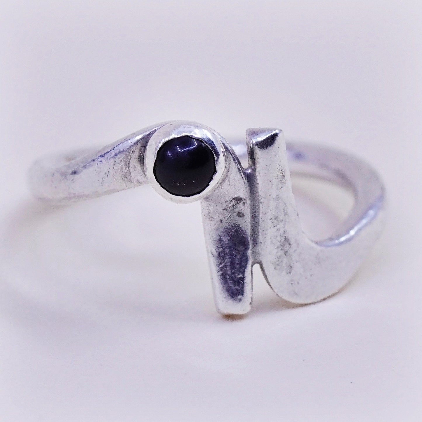 Size 5, vtg sterling silver handmade ring, Mexico 925 statement ring obsidian