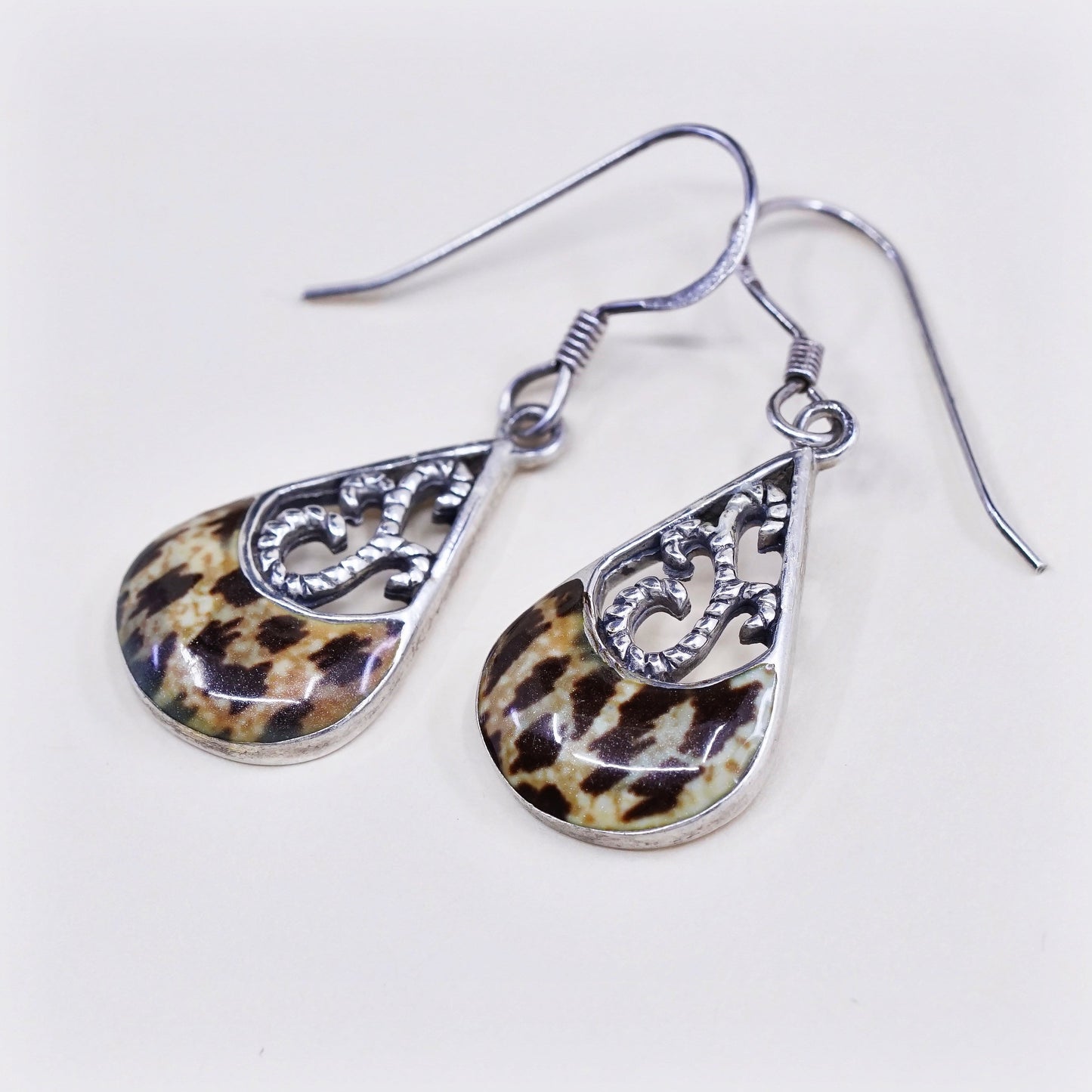 Vintage THA sterling 925 silver handmade teardrop shaped earrings with jasper