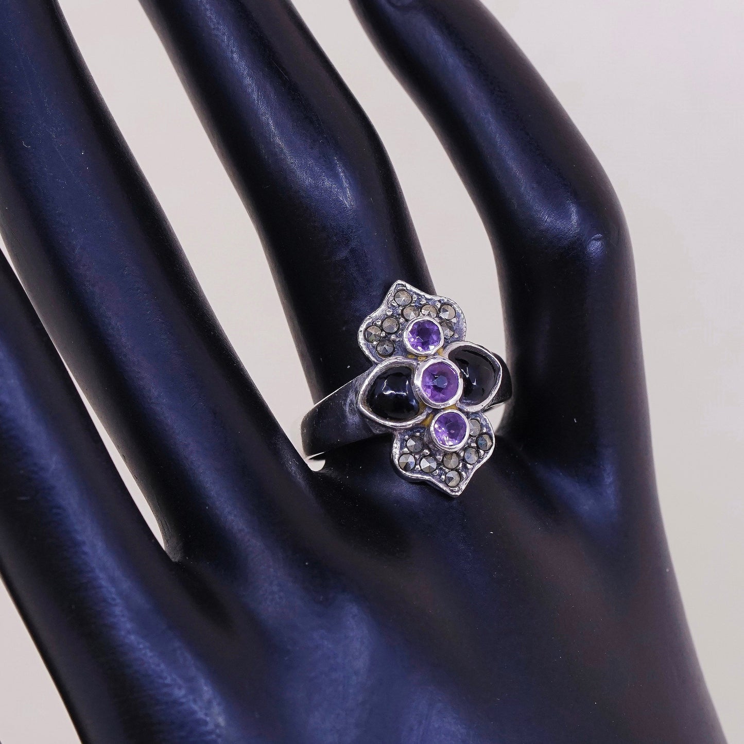 sz 8.75, vtg sterling 925 silver handmade ring w/ amethyst n marcasite