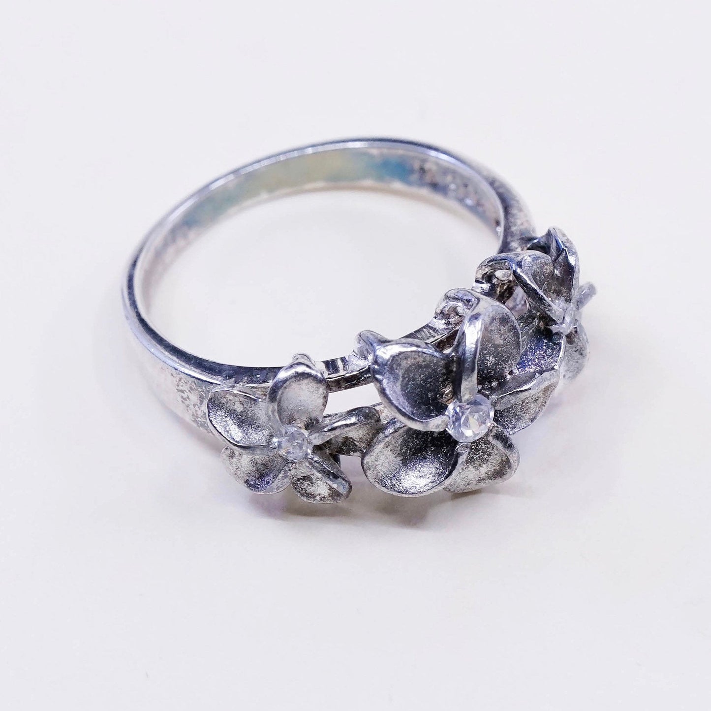 sz 6, vtg sterling silver plumeria flower with crystal ring, 925 silver ring
