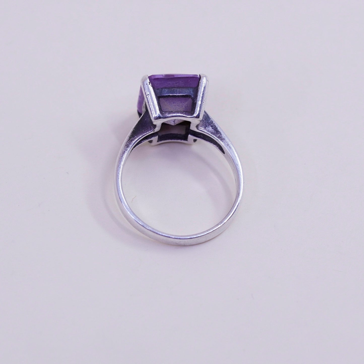 Size 7, Vintage sterling 925 silver handmade statement ring with amethyst