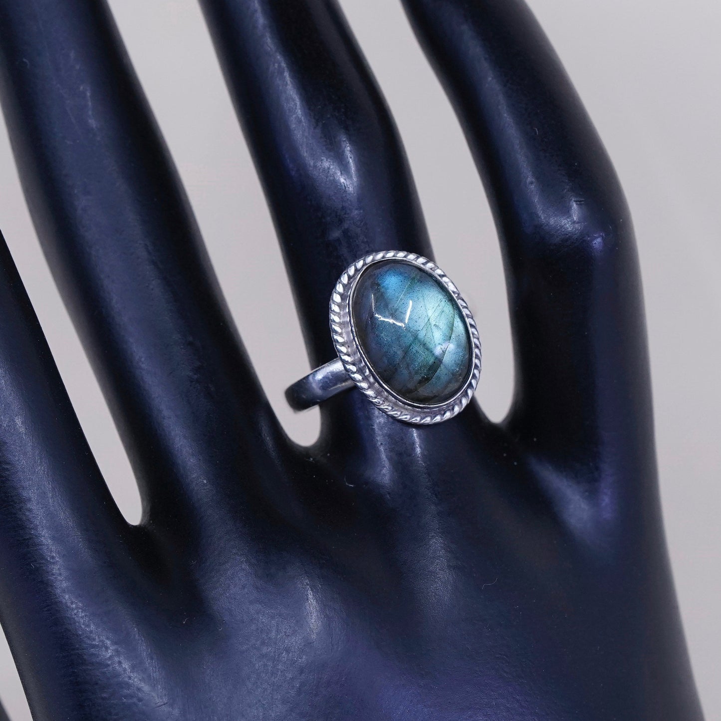 Size 6.75, vintage Sterling silver handmade ring, 925 with oval labradorite