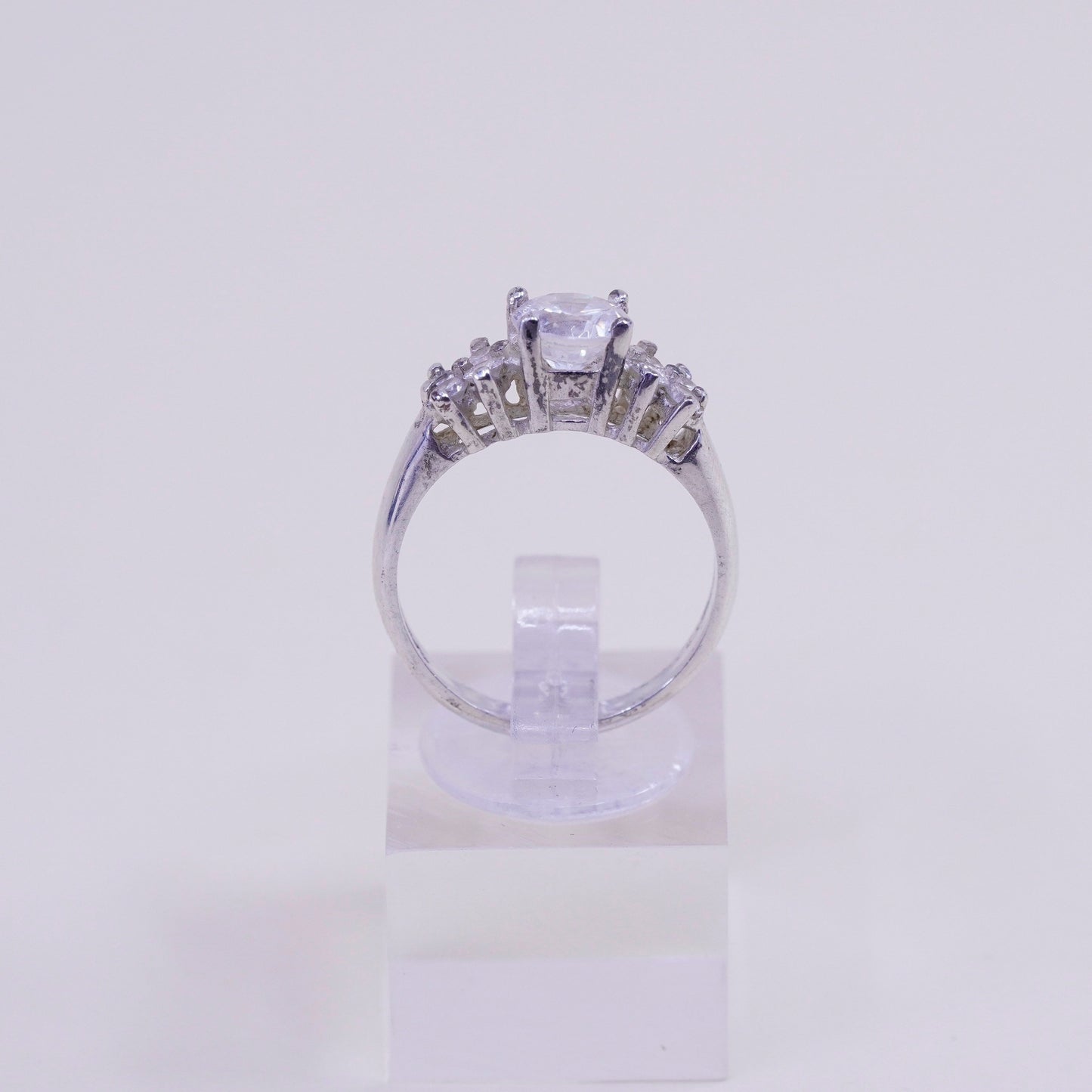 Size 7.5, Sterling silver ring, 925 silver with round cut cz, engagement ring