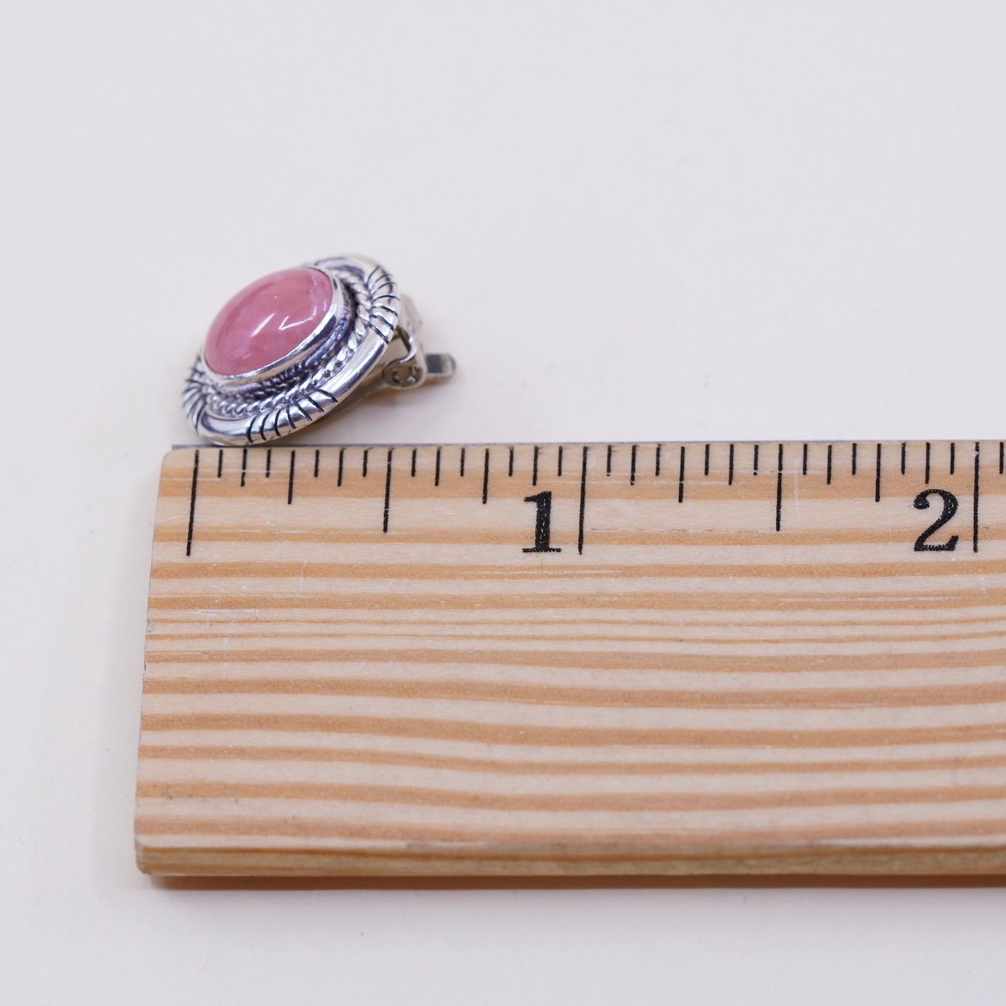 Native American Vintage handmade 925 Sterling earrings, 925 clip on w/ quartz