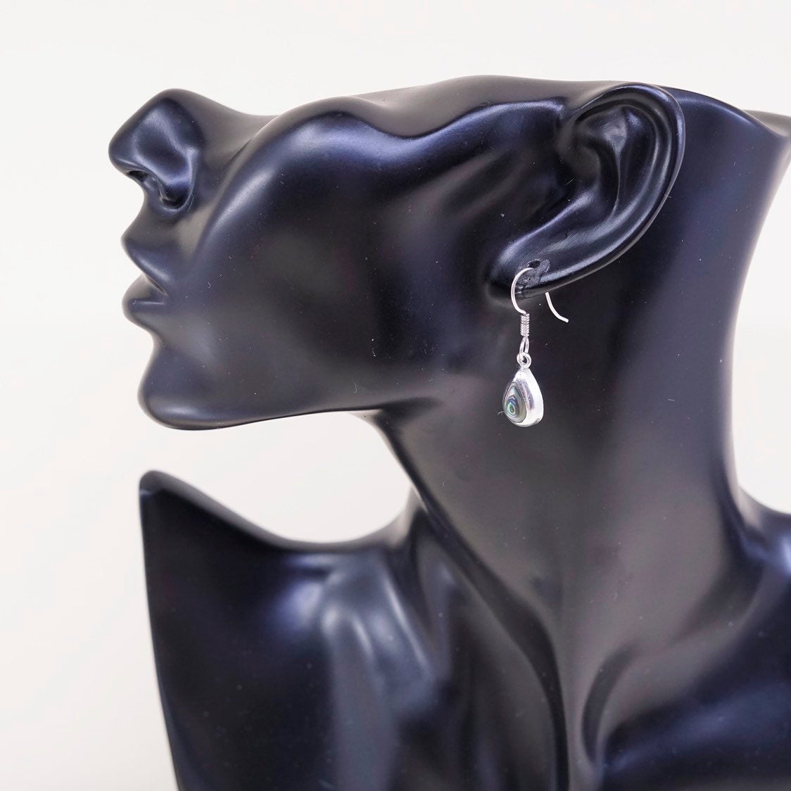 VTG sterling silver handmade earrings, Mexico 925 w/ teardrop abalone