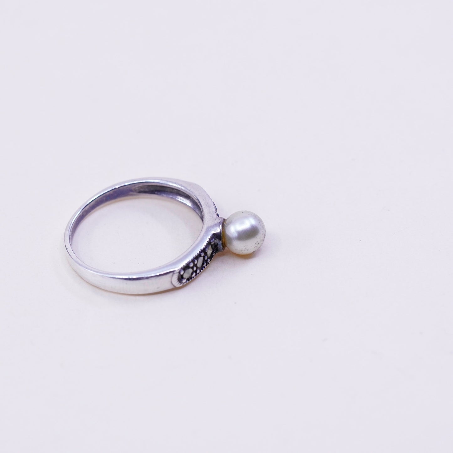 Size 8, vintage sterling 925 silver handmade stackable ring pearl marcasite