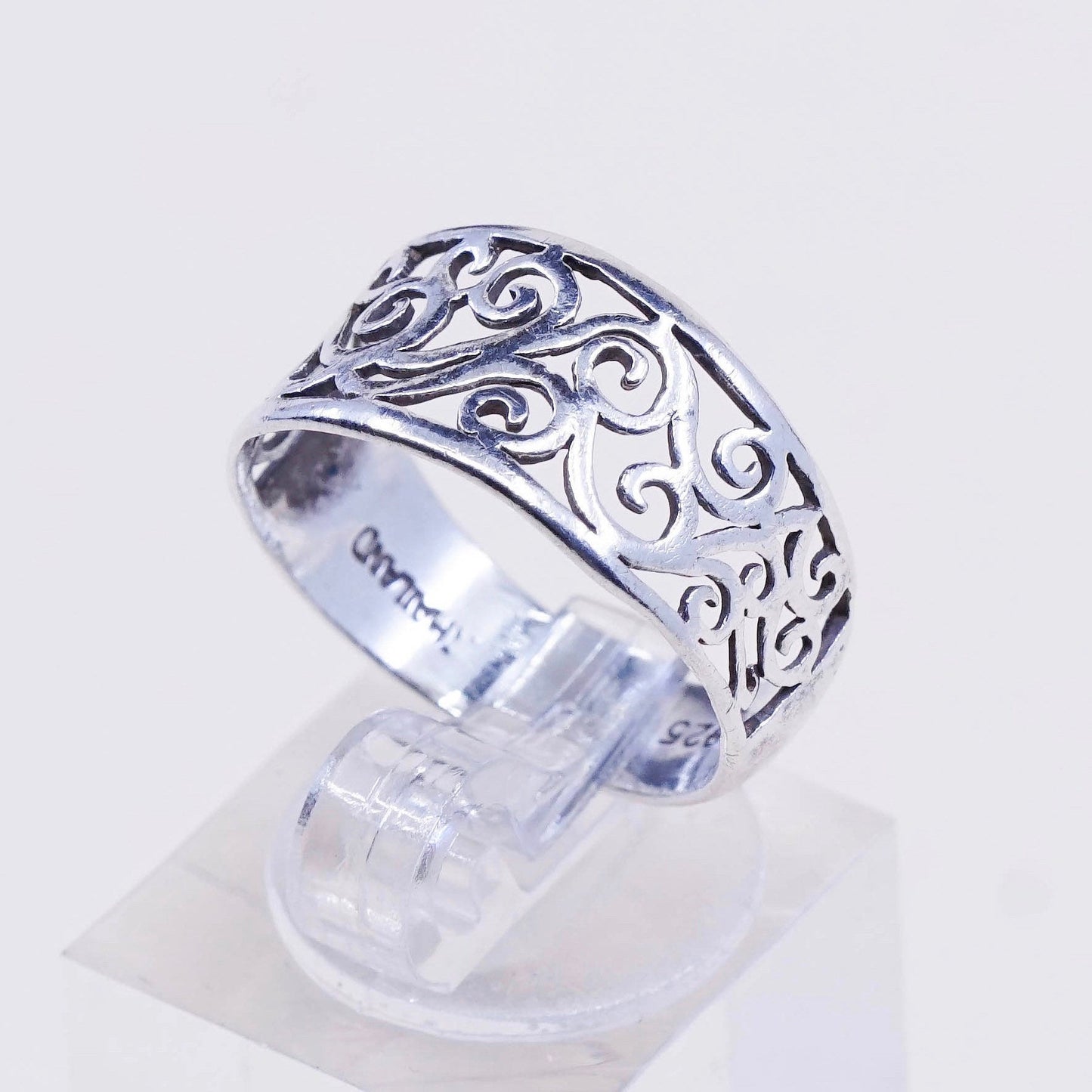 Size 7.25, vintage sterling silver handmade ring, 925 band with whirl filigree
