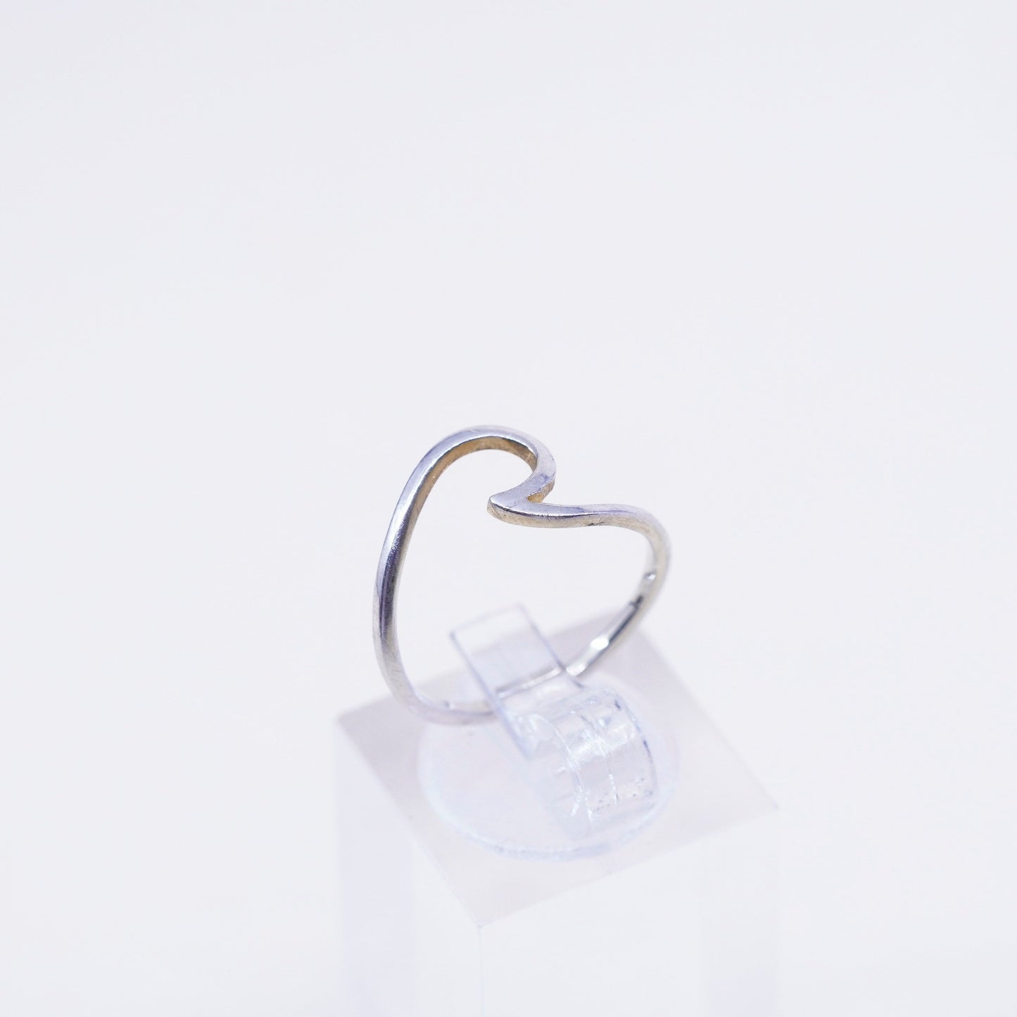 Size 5, vintage sterling silver handmade ring, 925 wave band, minimalist