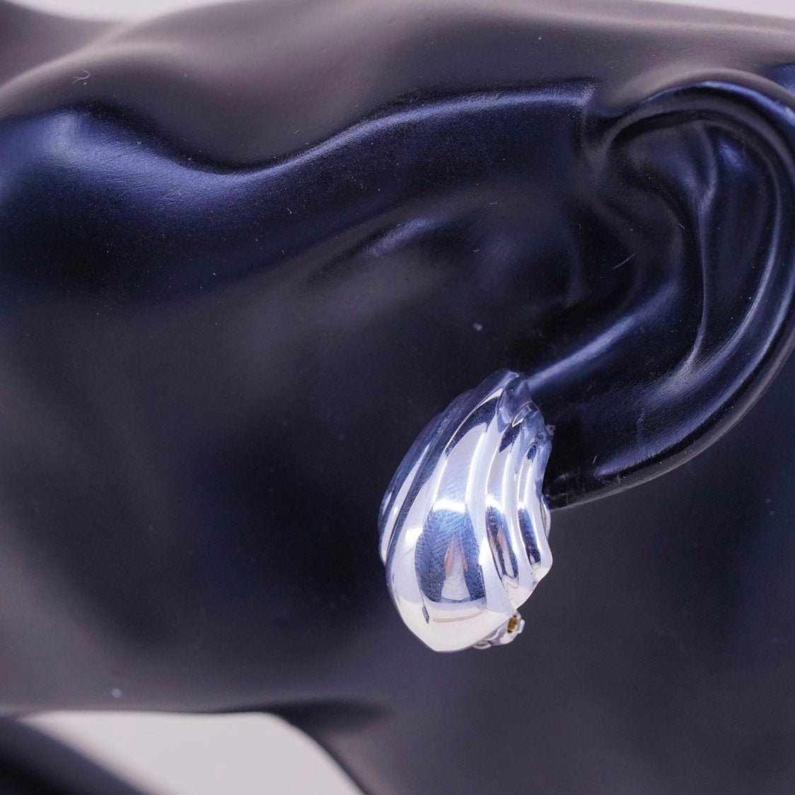 modern Sterling clip on earrings, puffy lightweight 925 curvy Ribbed earrings