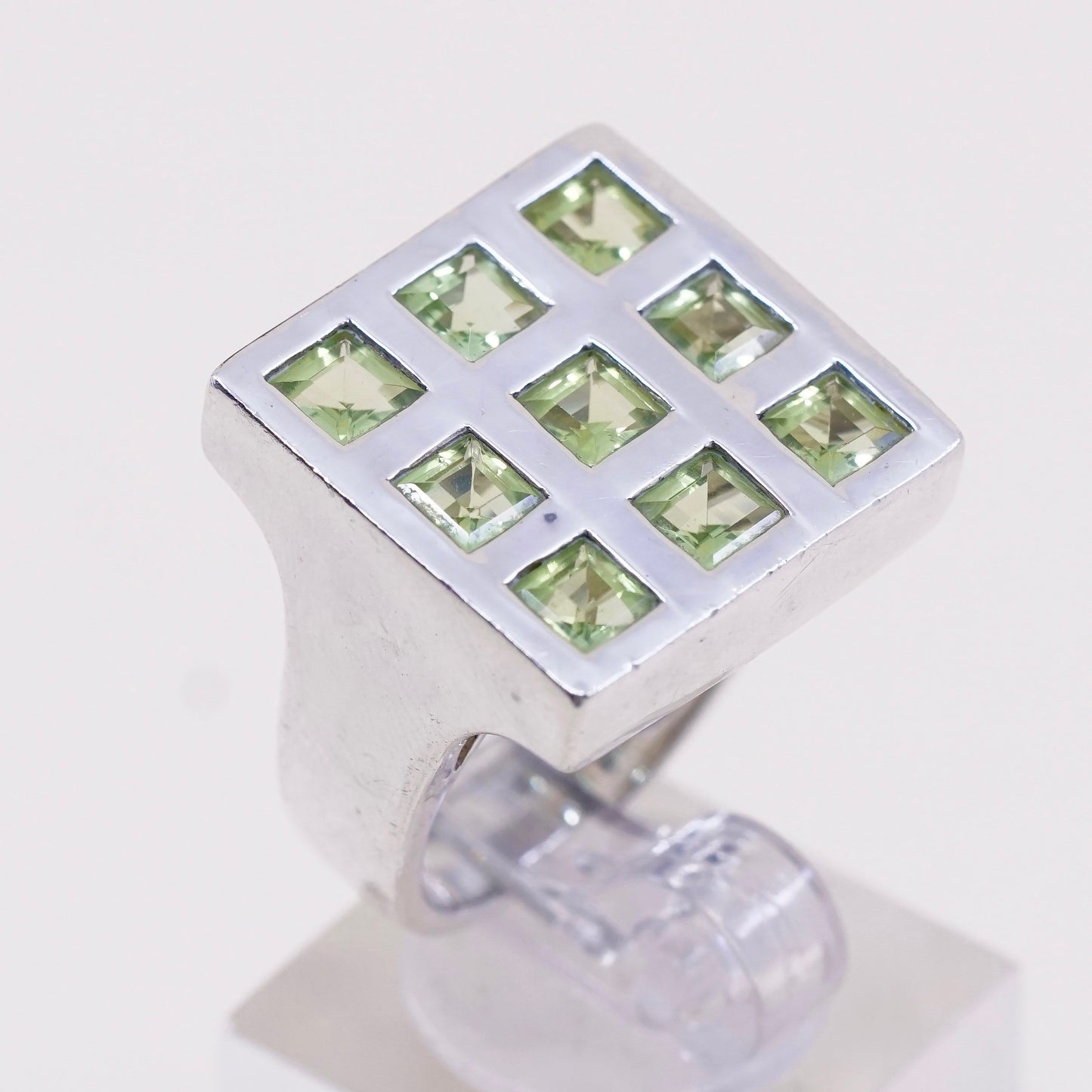 Size 7, Vintage GD mega shiny sterling 925 silver handmade ring with peridot