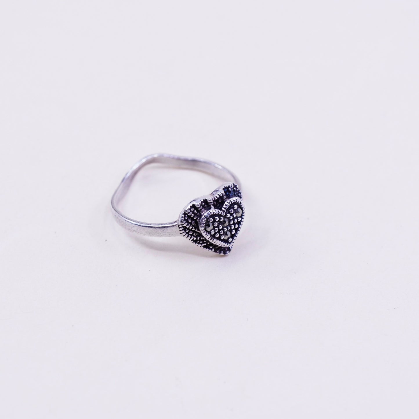 Size 8.5, vintage Sterling silver handmade ring, 925 heart with marcasite