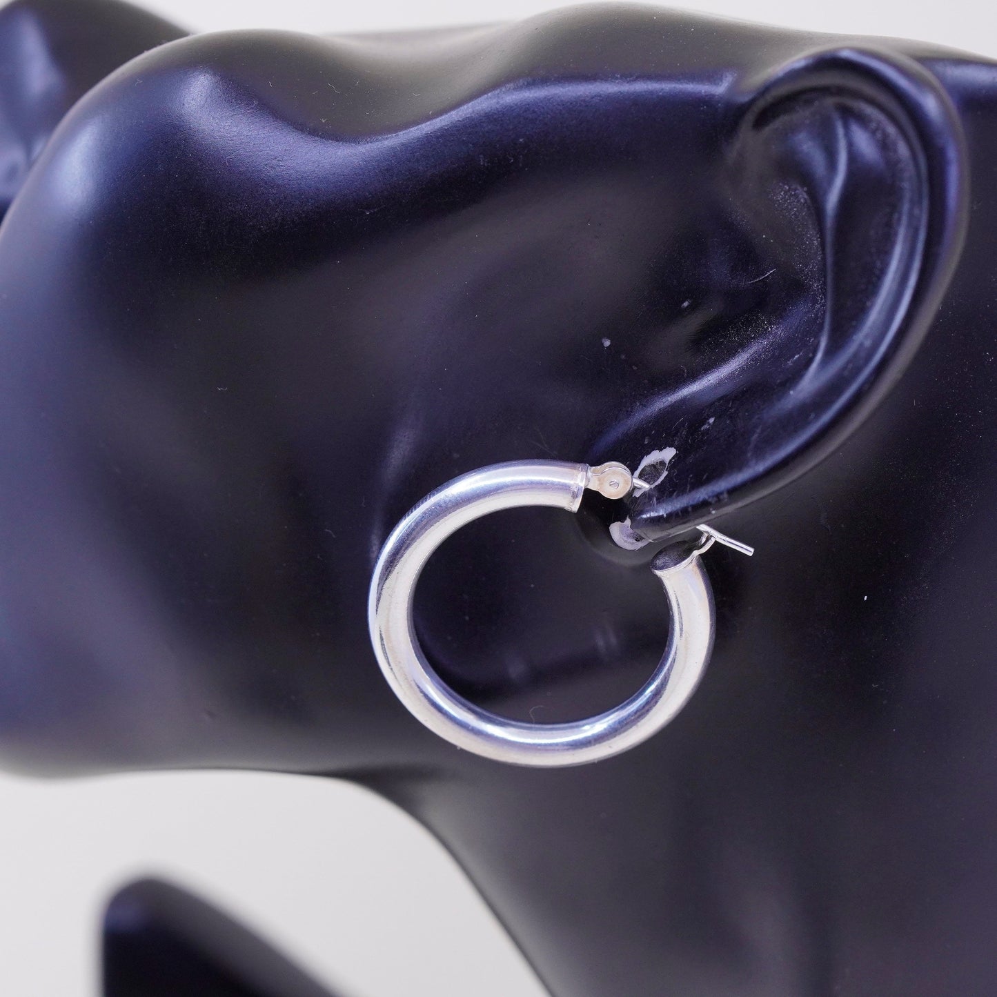 1.25”, vtg sterling silver loop earrings, fashion minimalist primitive hoops
