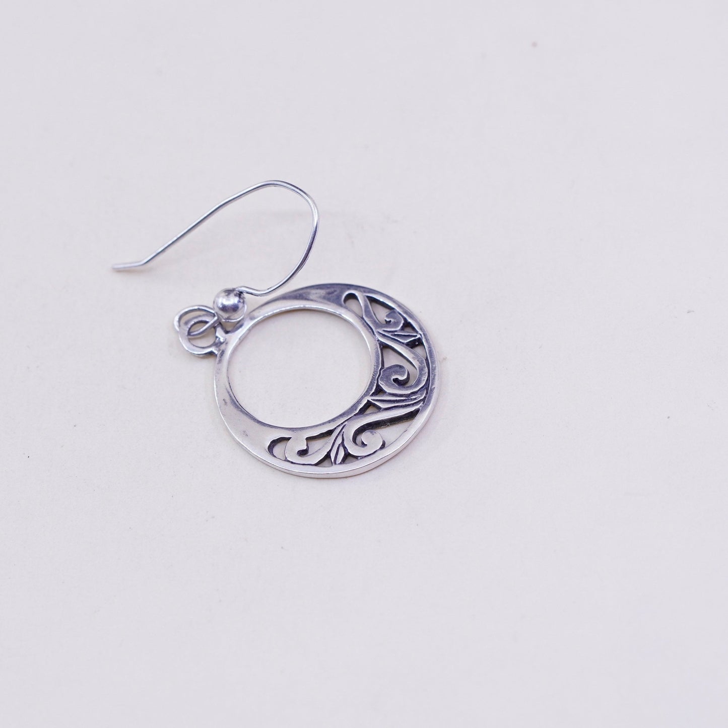 Vintage Sterling silver handmade earrings, 925 filigree circle disc dangles