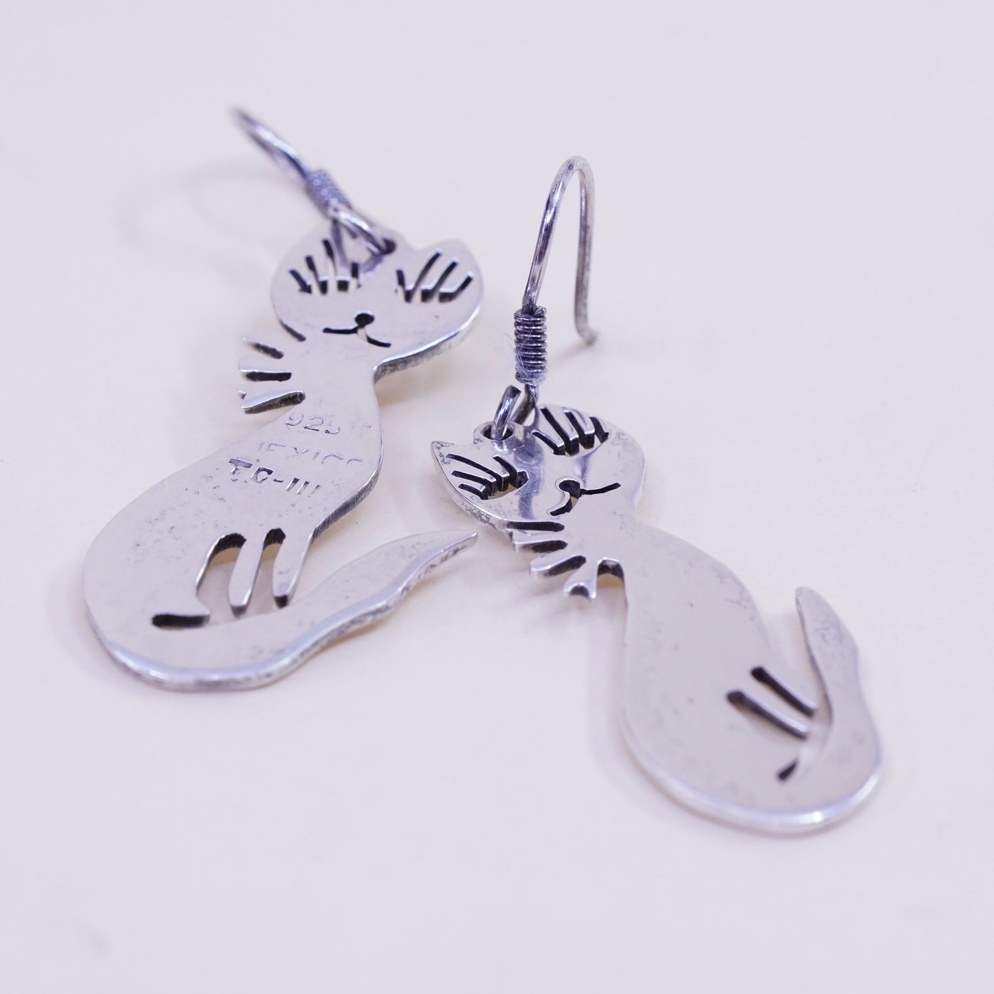 Vintage Sterling silver handmade earrings, Mexico 925 cat dangles