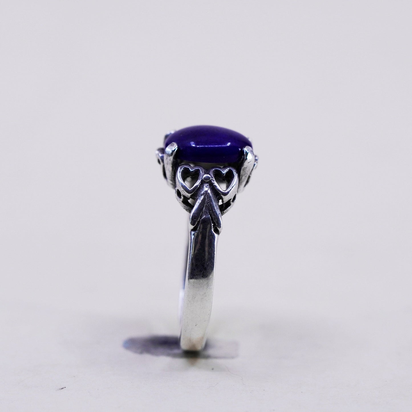 Size 5.5, vintage Sterling 925 silver handmade ring with oval blue cat eye
