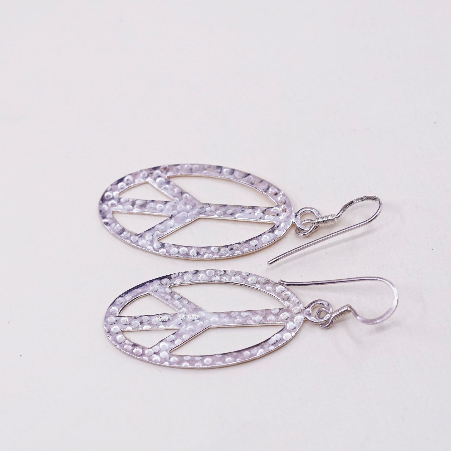 Vintage Sterling 925 Silver Hammered peace CND sign Earrings