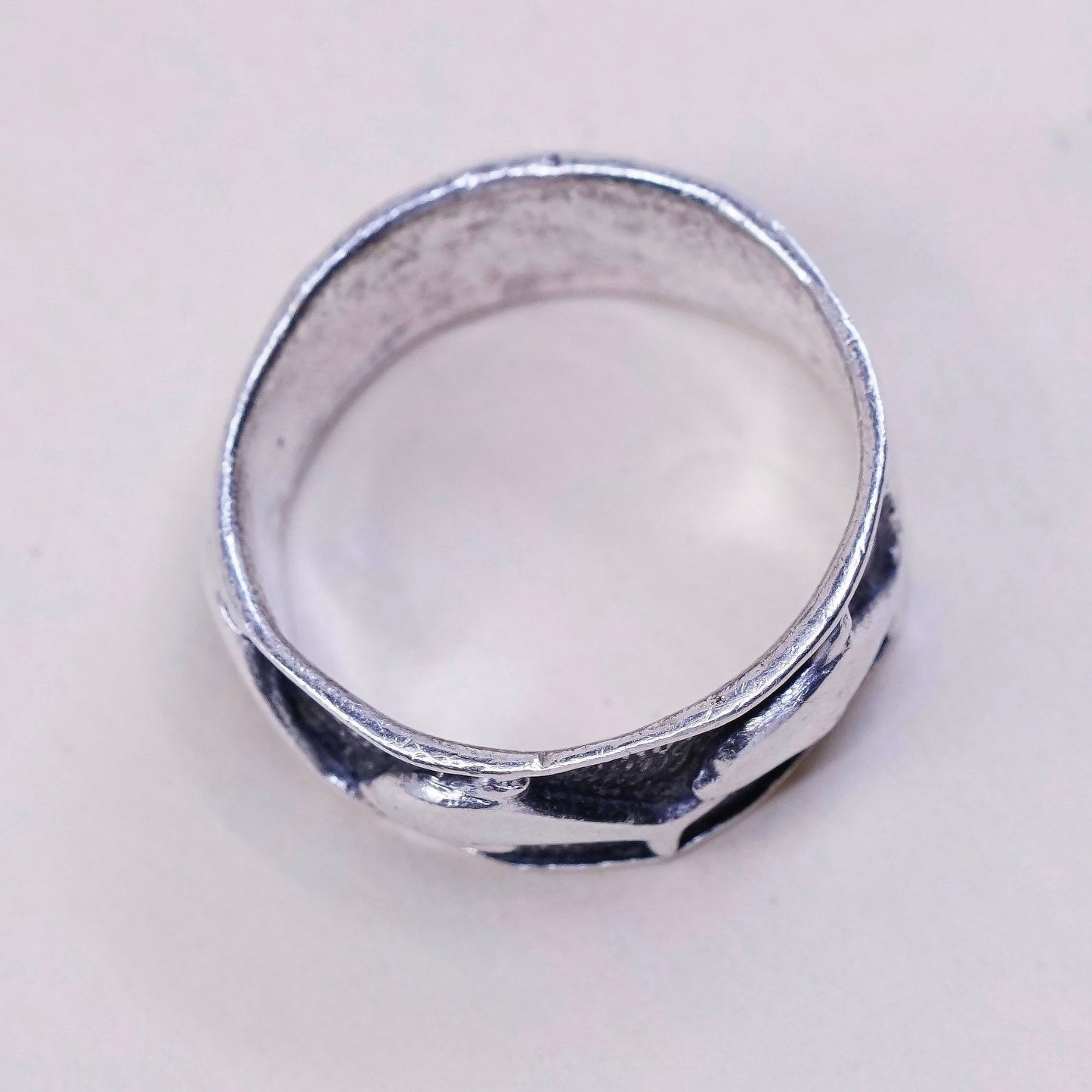 Size 7.25, vtg sterling silver handmade ring, 925 Mexico handmade dolphin band