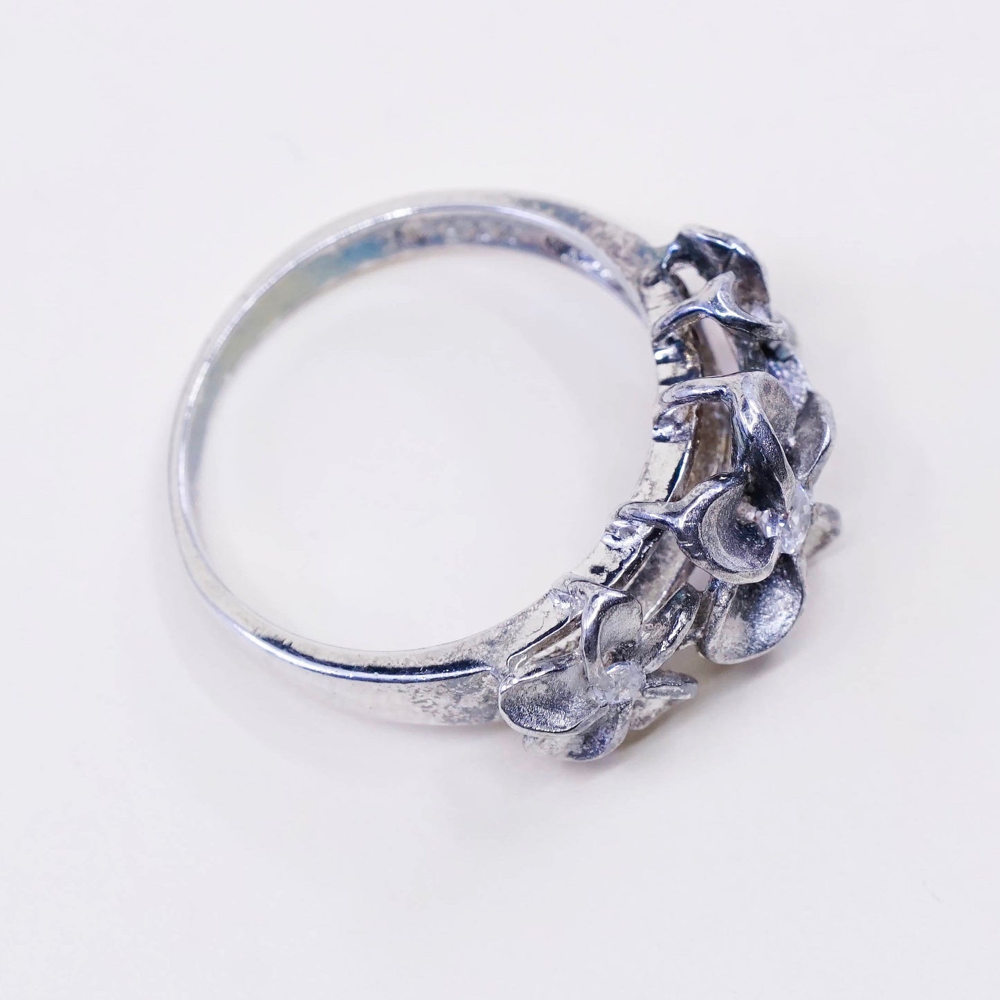 sz 6, vtg sterling silver plumeria flower with crystal ring, 925 silver ring