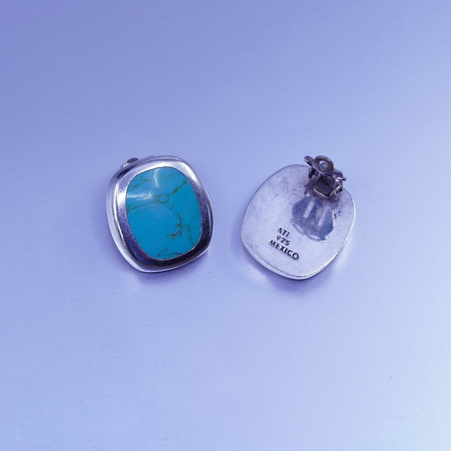 Mexico 925 silver handmade earrings, oval clip on with turquoise