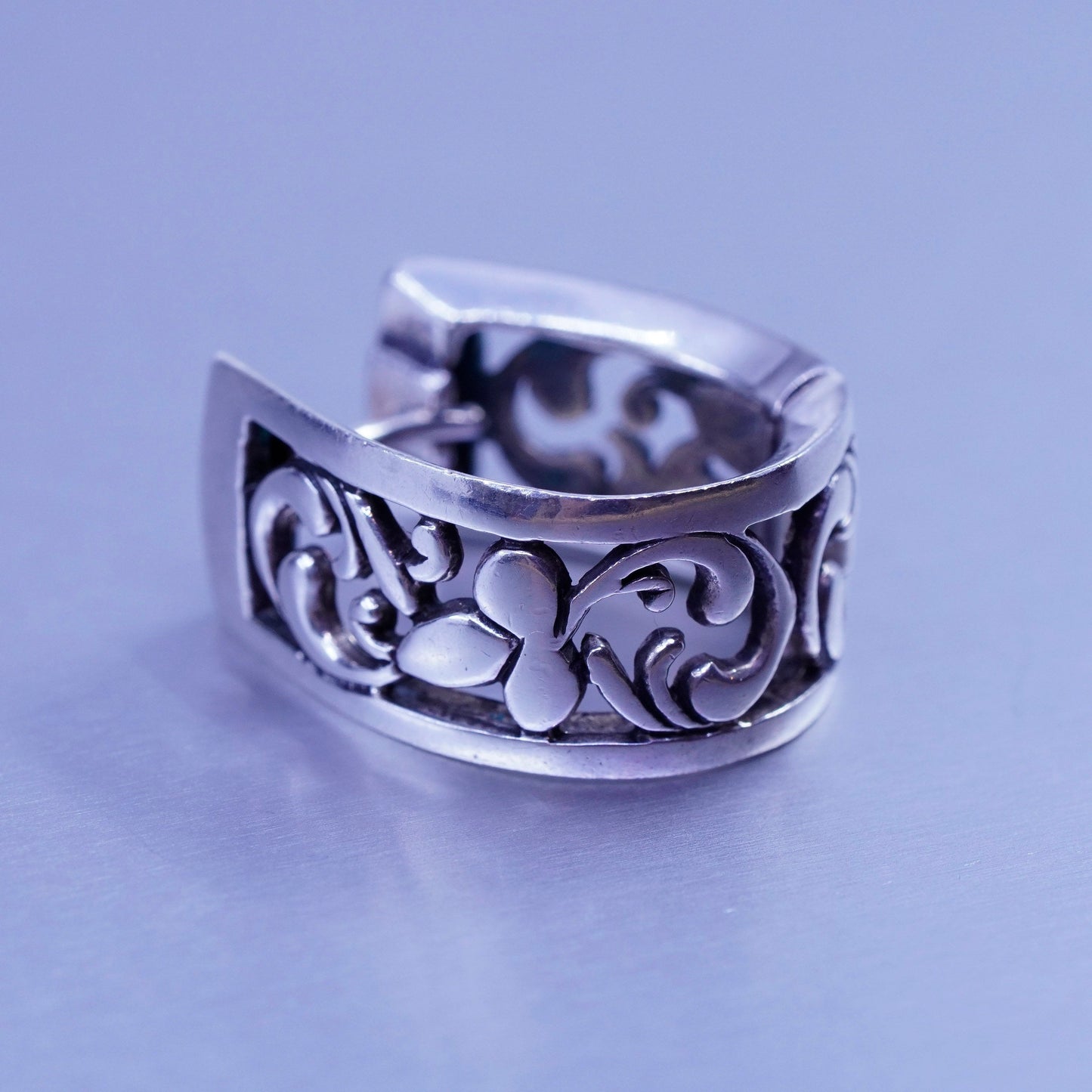 0.75”, vintage Sterling silver handmade earrings, 925 filigree huggie hoops