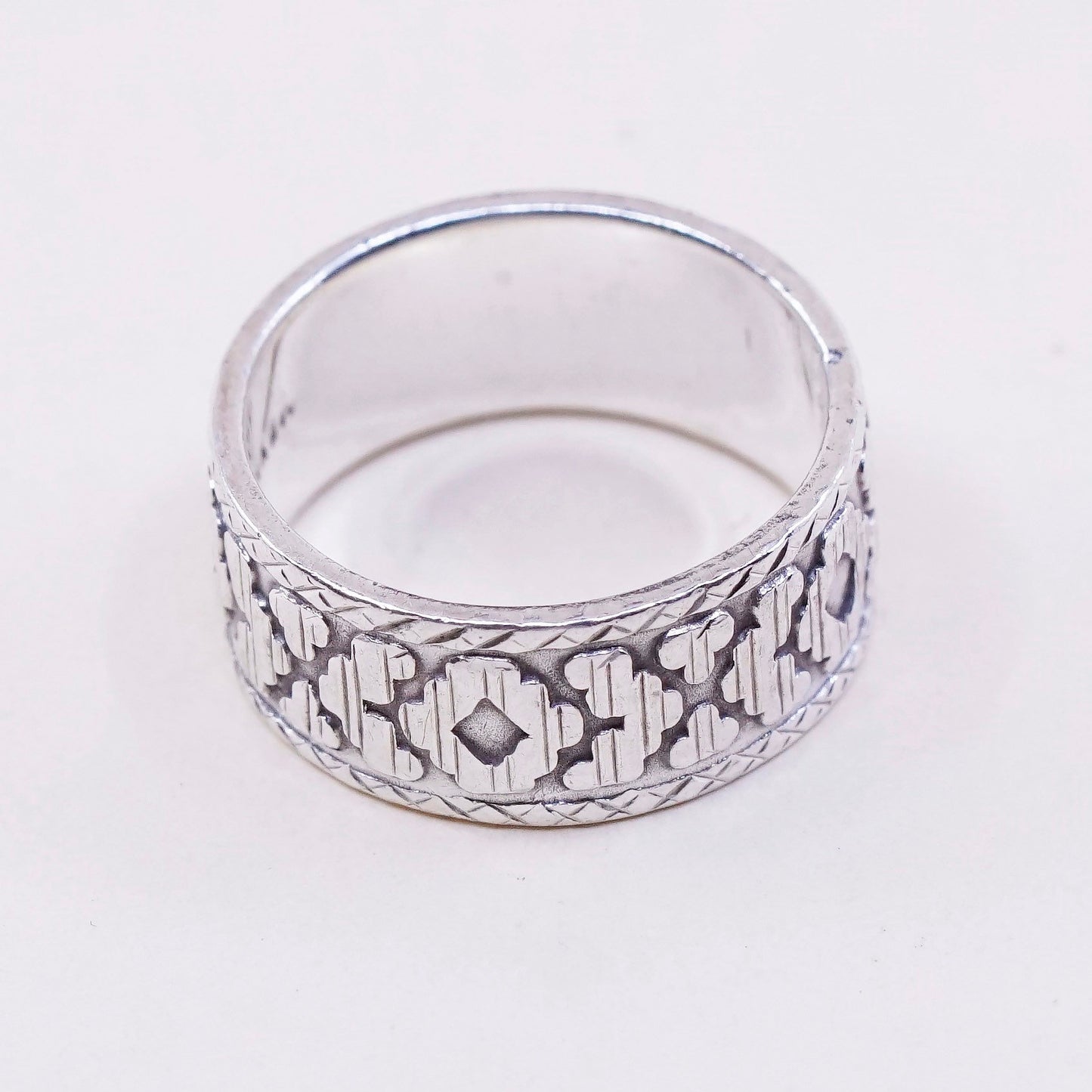 sz 5.5, vtg sterling silver handmade ring, 925 Mexico XOXO band, minimalist