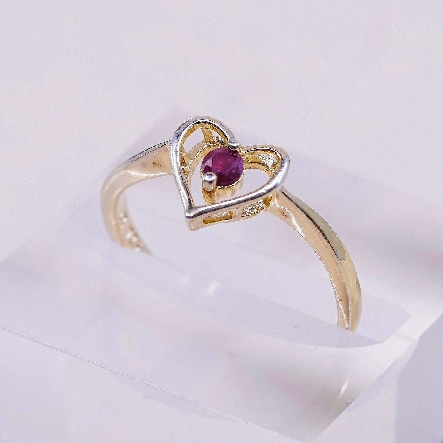 sz 8.25, VTG gold over sterling silver handmade ring, 925 heart with ruby