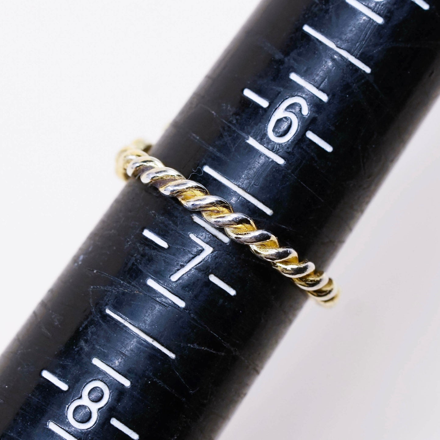 Size 6.75, vtg vermeil gold Sterling silver ring, 925 anchor band w/ cluster Cz