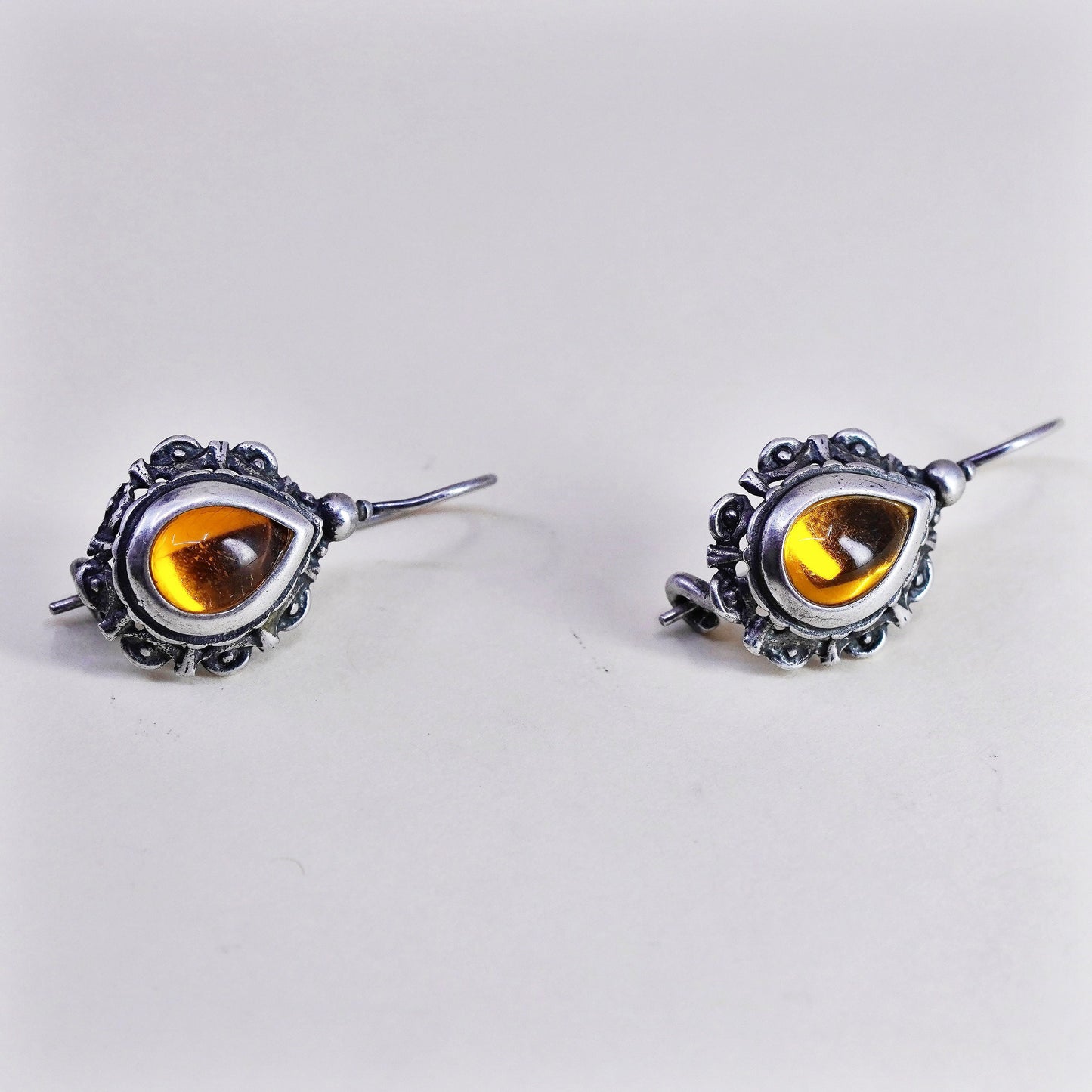 Vintage sterling 925 silver handmade earrings with teardrop Amber