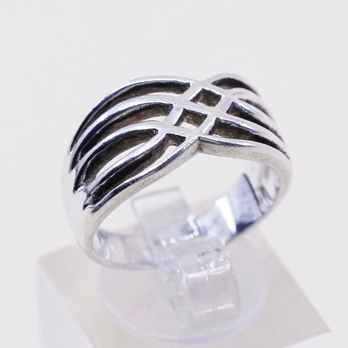 sz 7, vtg sterling silver handmade entwined ring, 925 band minimalist modernist
