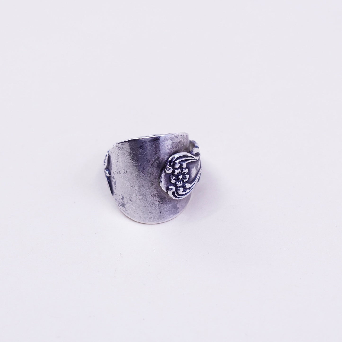 Size 7.25, vintage Sterling silver handmade ring, wrap 925 spoon band