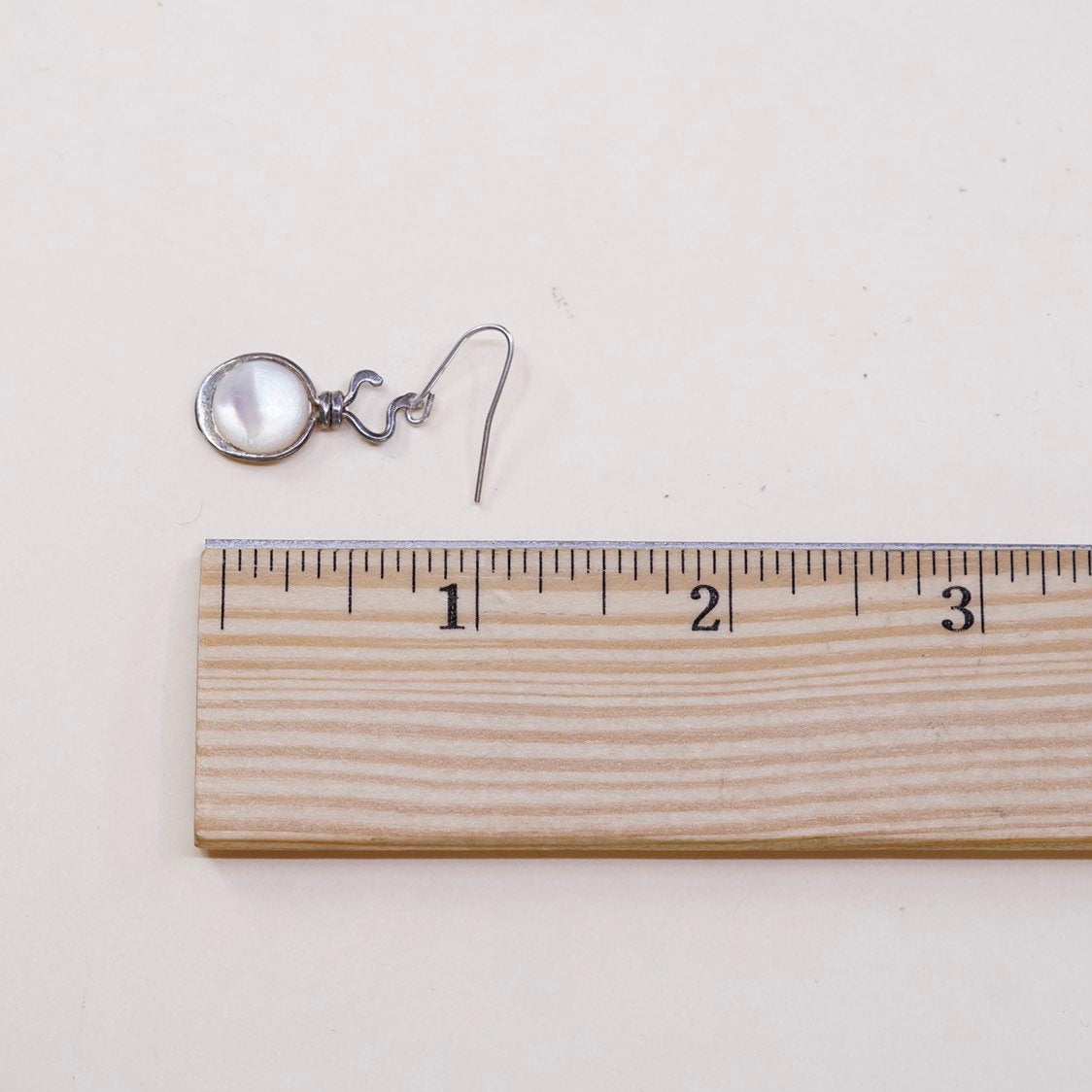 vtg sterling silver handmade earrings, mother of pearl round drops w/ 925 hooks