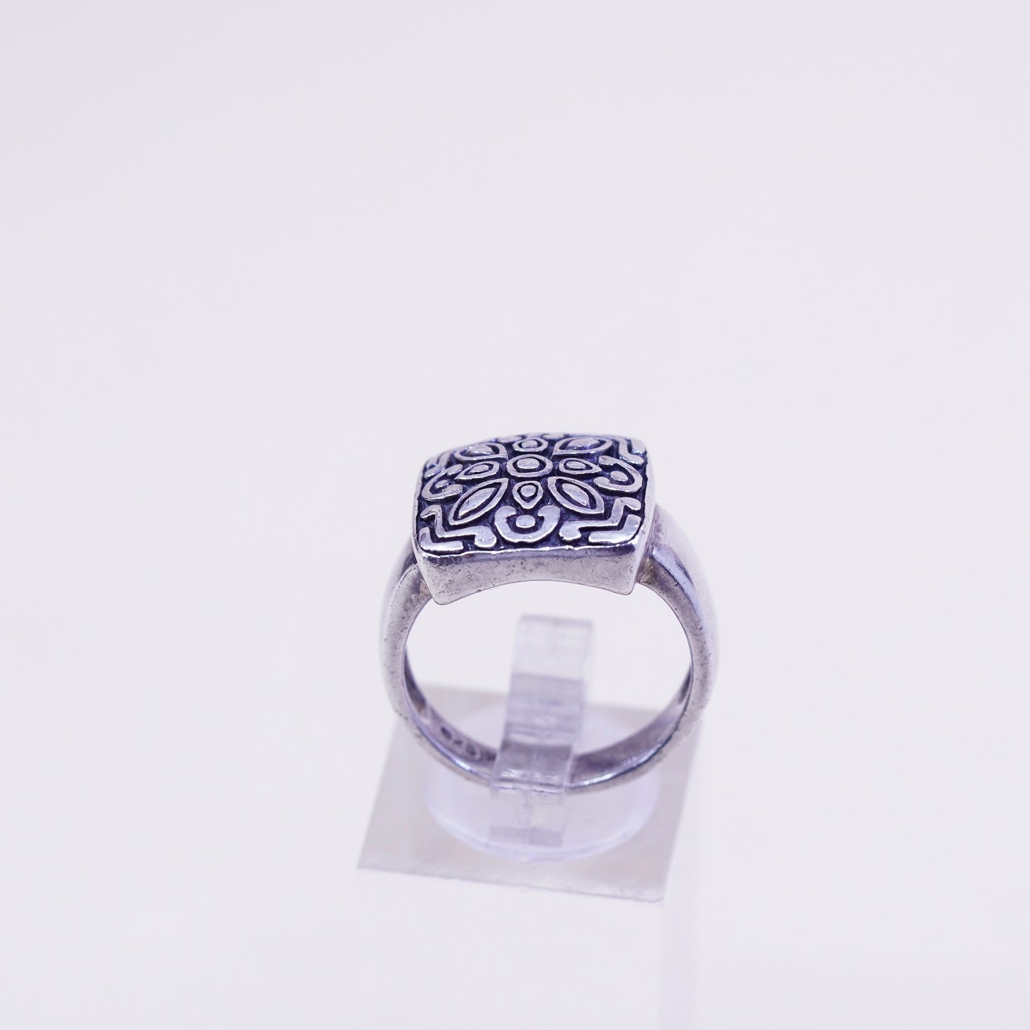 Size 8, vintage sterling 925 silver handmade bali statement ring