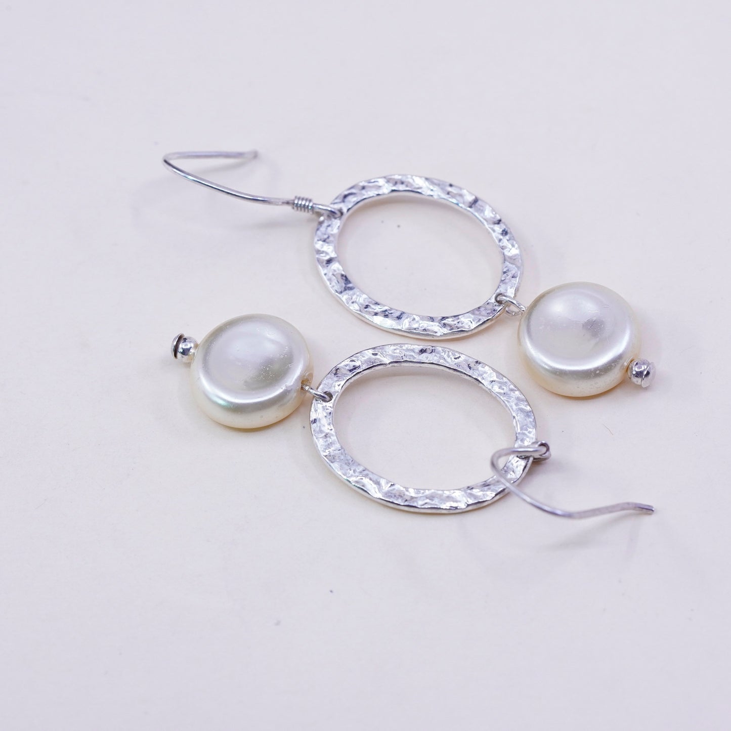 Vintage sterling silver handmade earrings, 925 hammered oval dangles with pearl