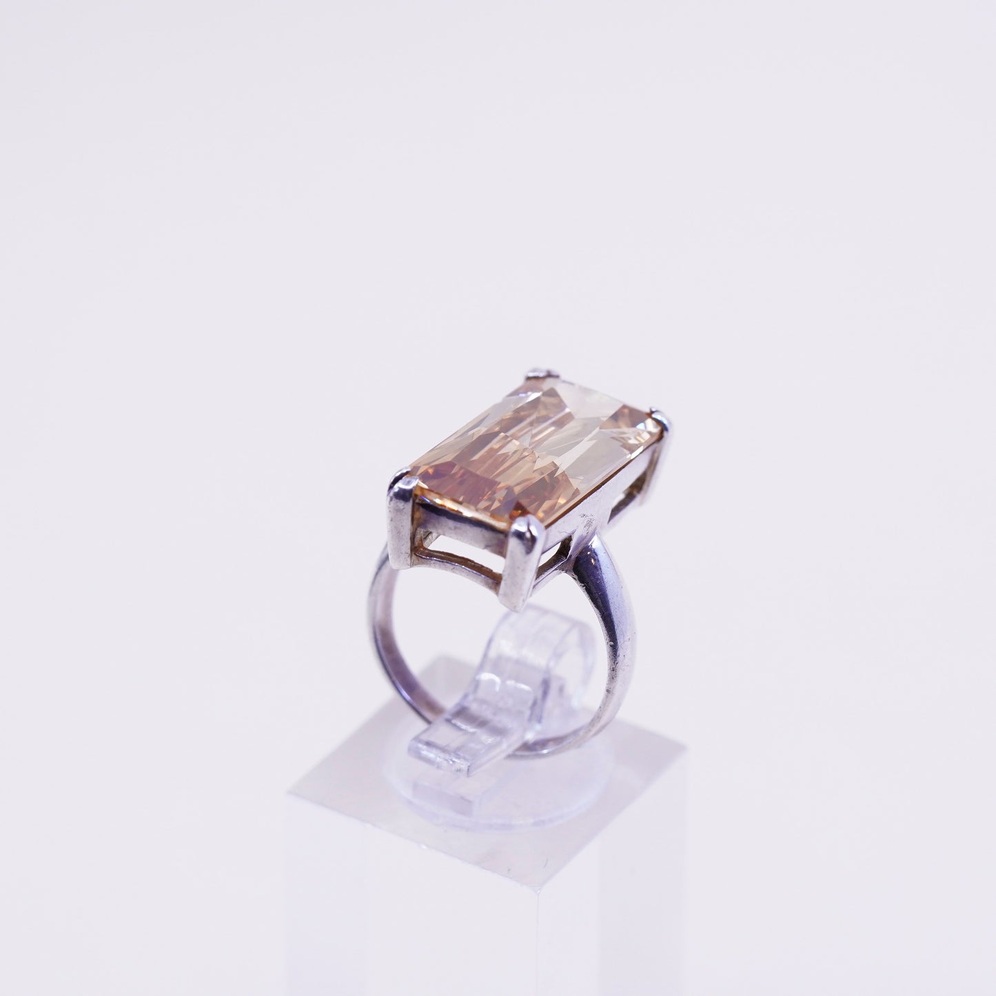 Size 6.25, vintage Sterling 925 silver handmade ring with citrine