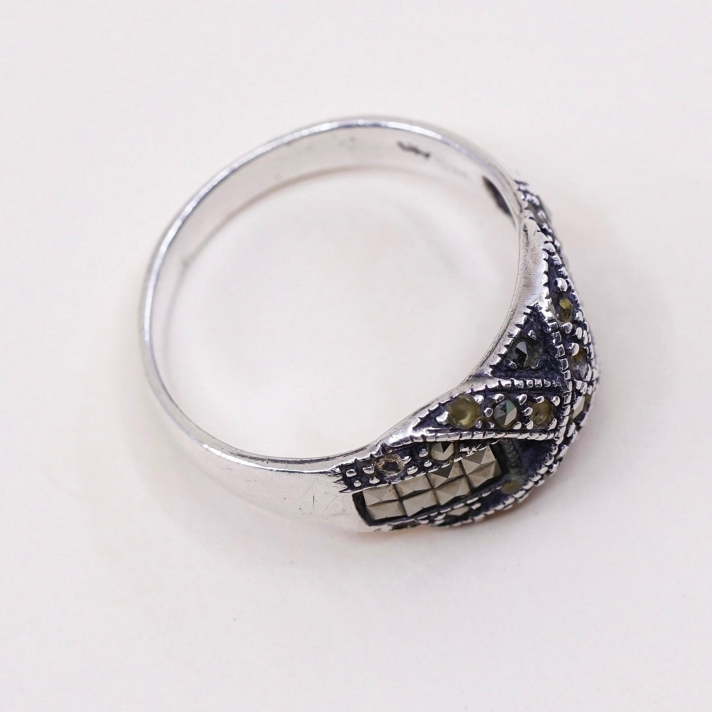 sz 9, vtg Sterling silver handmade ring, 925 cross band w/ beads, stamped 925