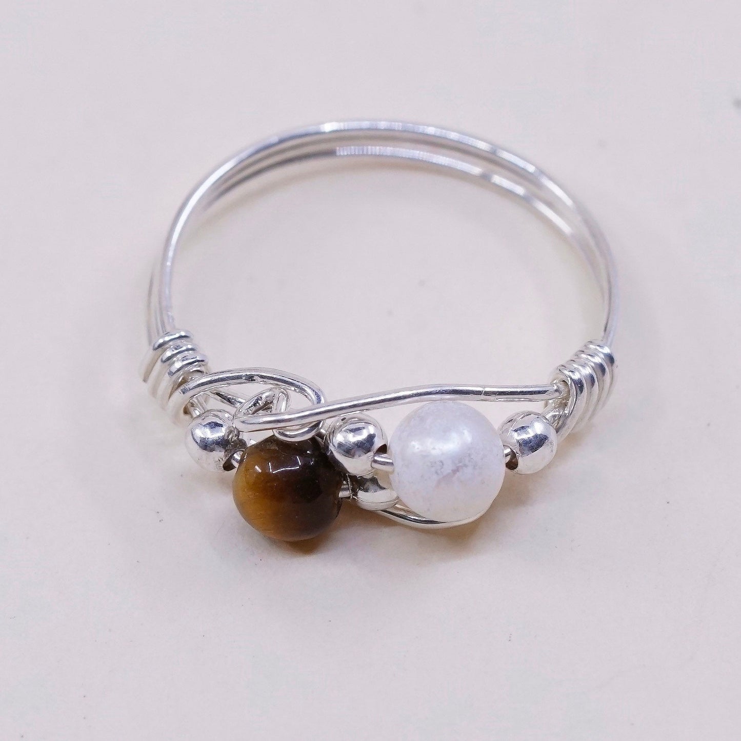 Size 5, VTG sterling 925 silver handmade wired ring w/ tiger eye N pearl bead