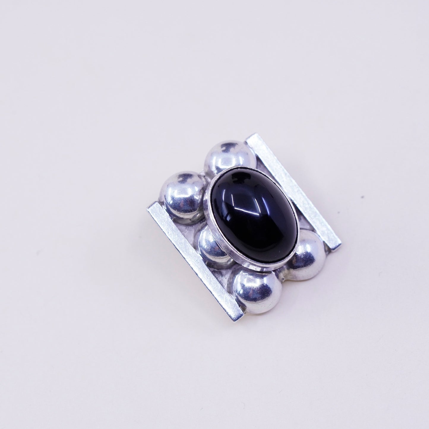 Vintage mexico Sterling 925 silver handmade clip on earrings with oval obsidian, stamped mexico 925 TJ-76
