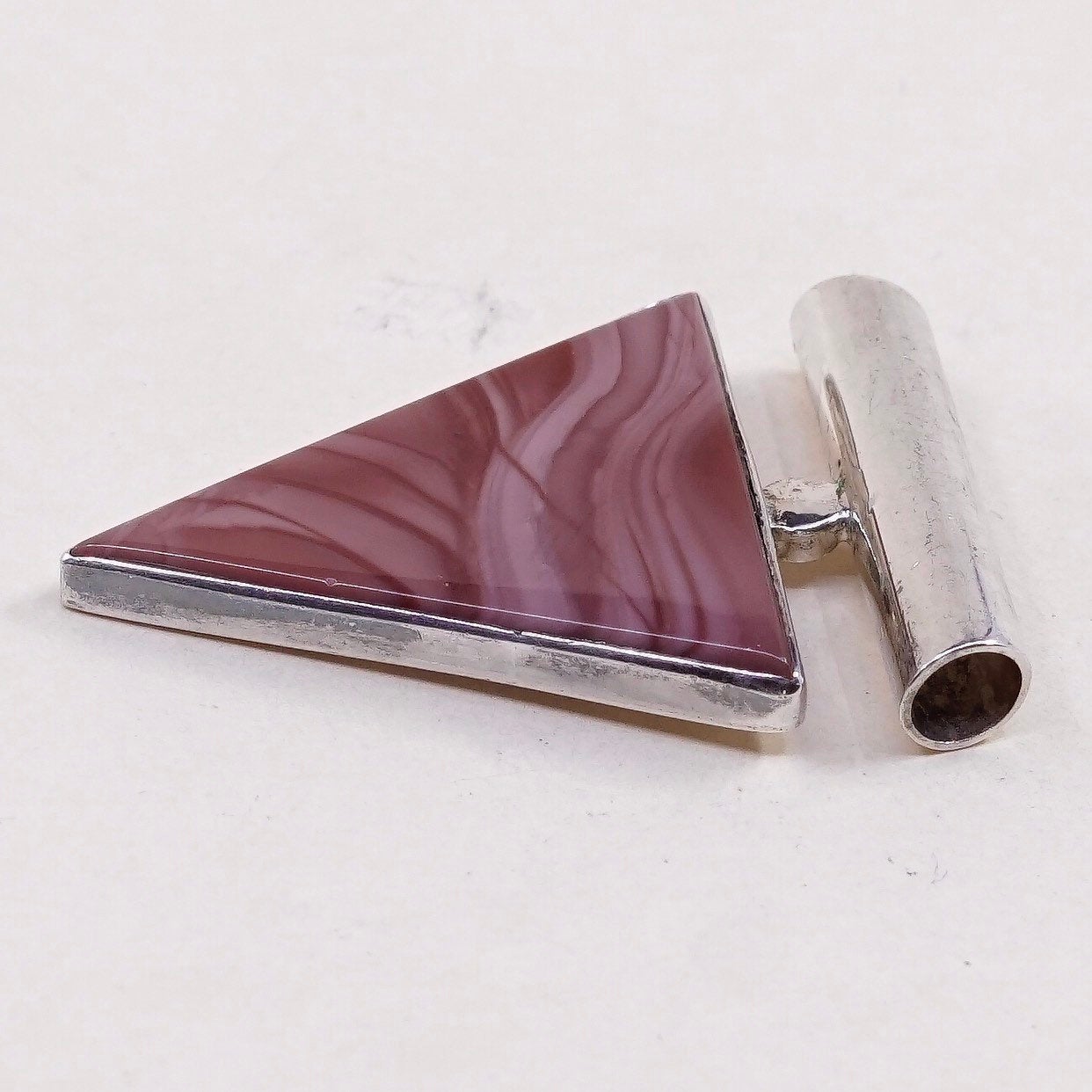 VTG southwestern sterling silver handmade pendant, 925 w/ triangular red agate
