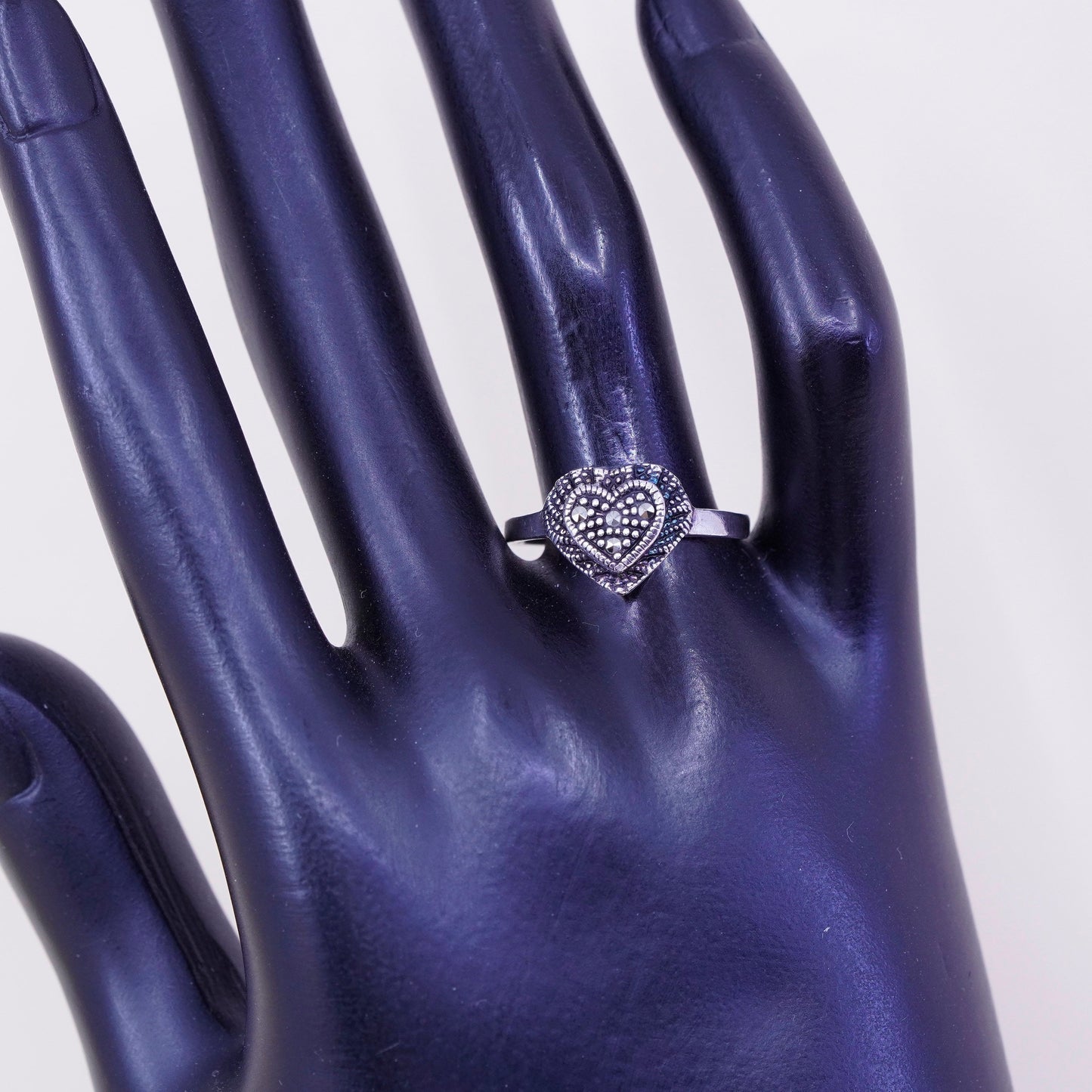 Size 8.5, vintage Sterling silver handmade ring, 925 heart with marcasite