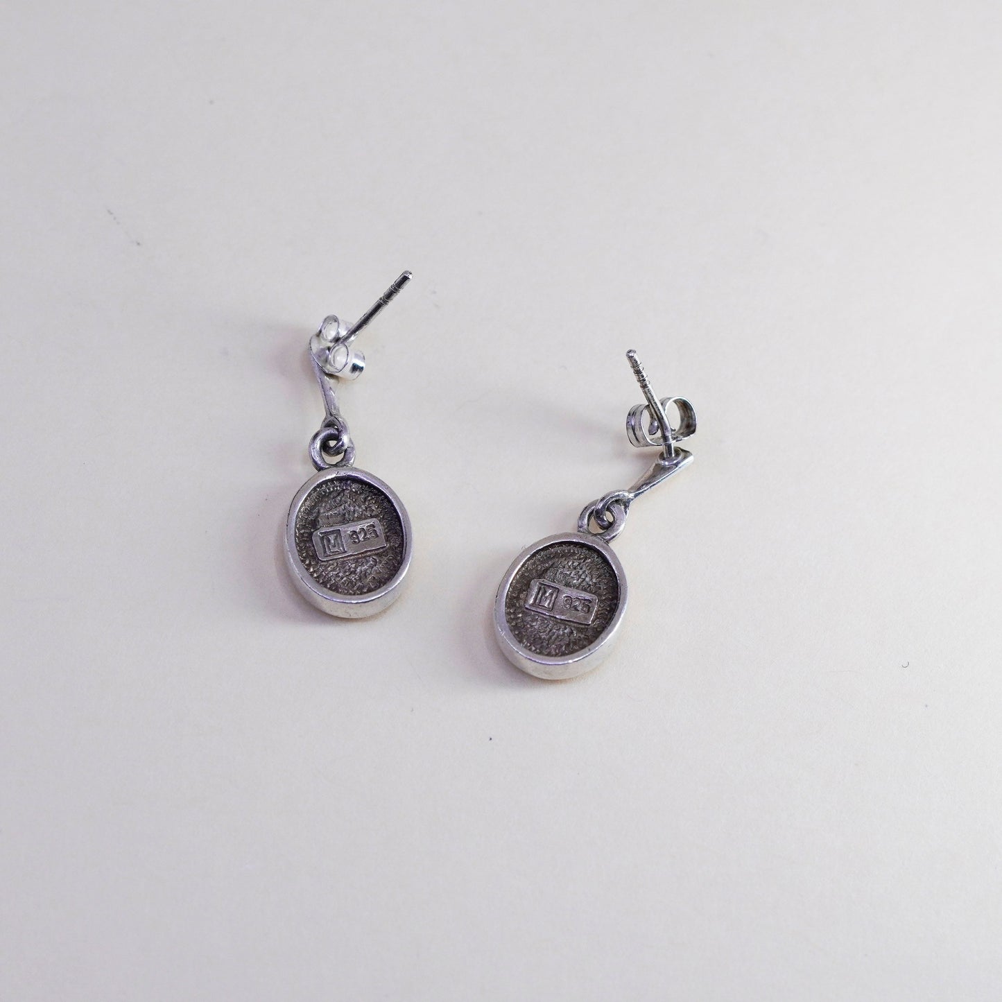Vintage sterling 925 silver handmade earrings with pink mother of pearl